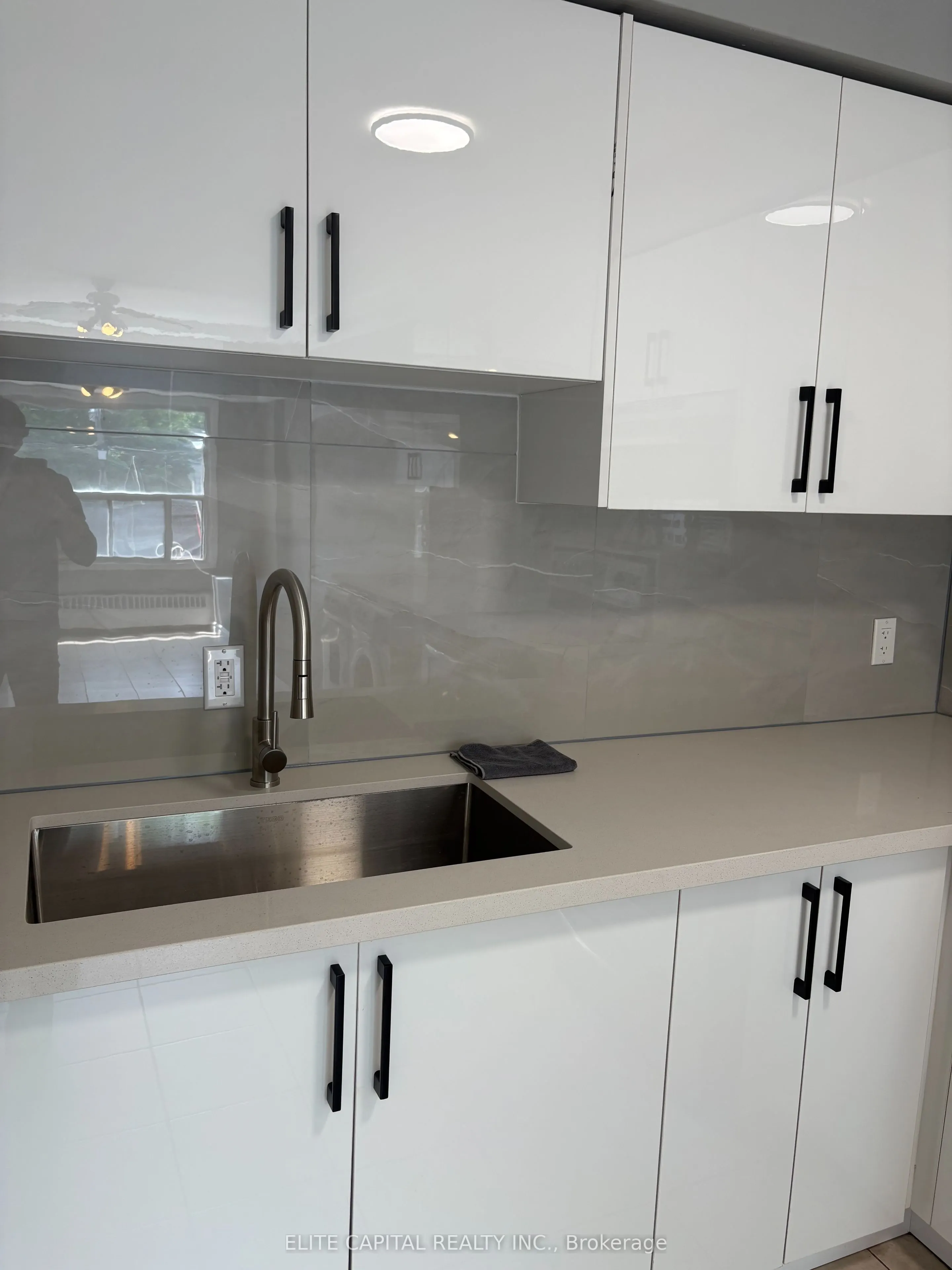 2183 Danforth Avenue, #Unit B