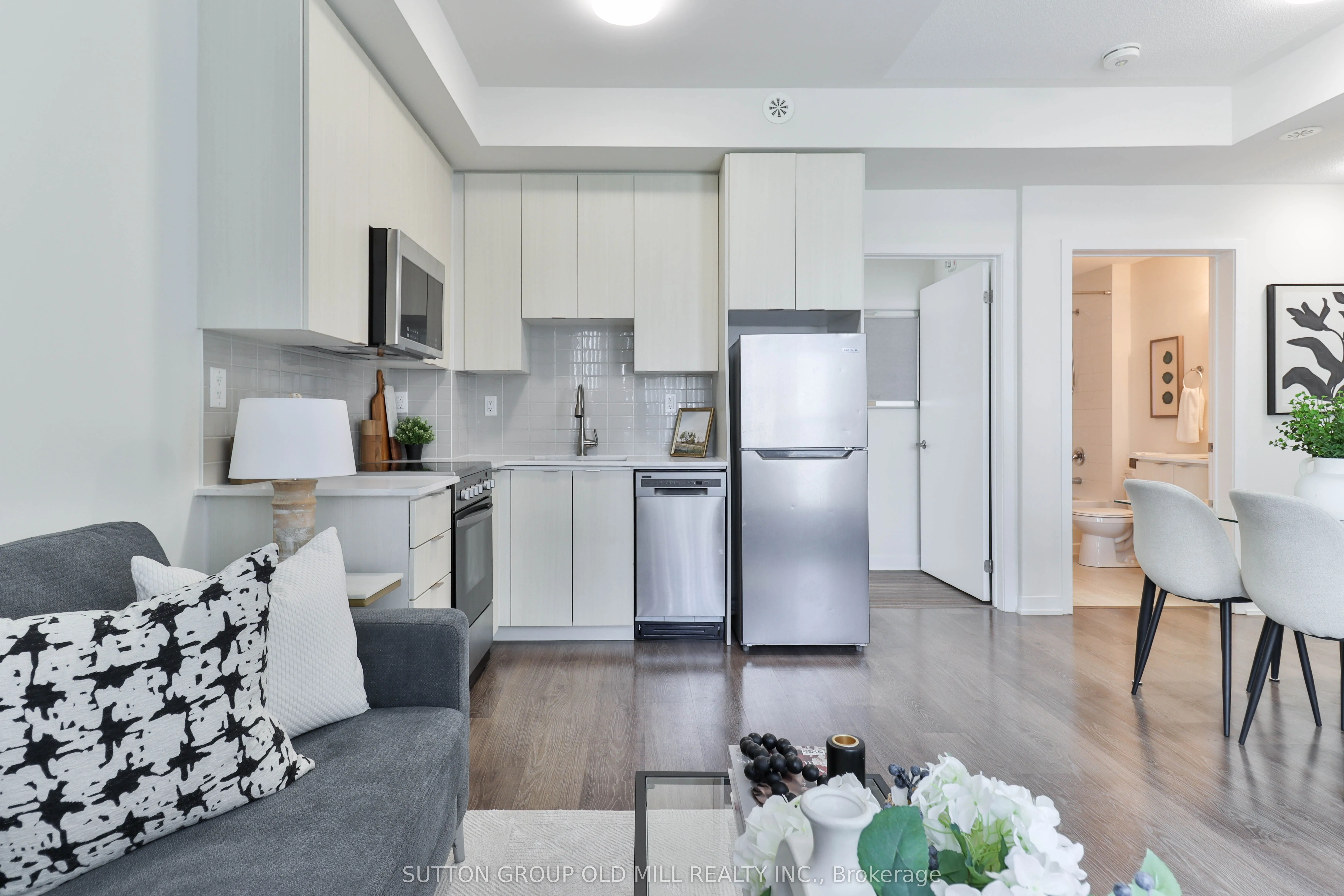 5155 Sheppard Avenue E #103