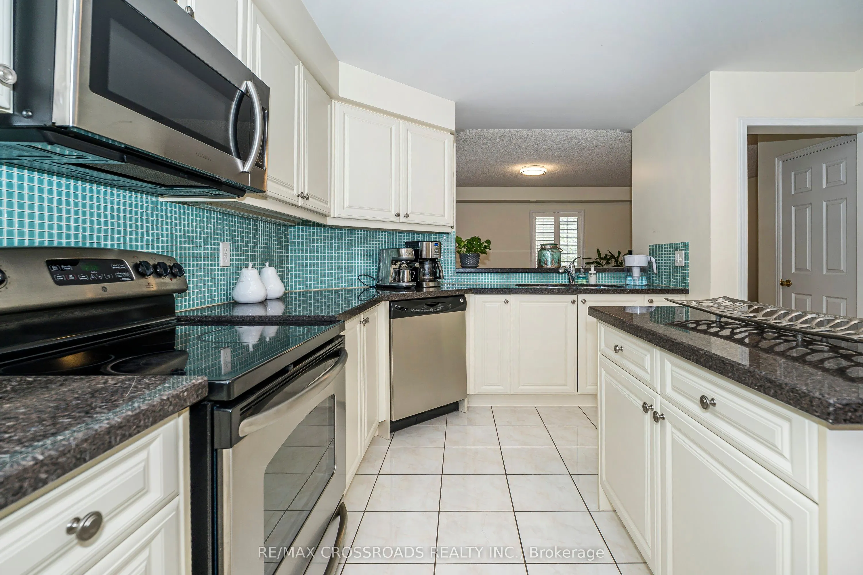11 Pilkington Drive