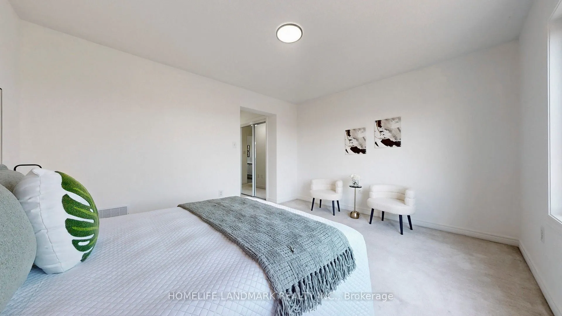 7 Kawneer Terrace
