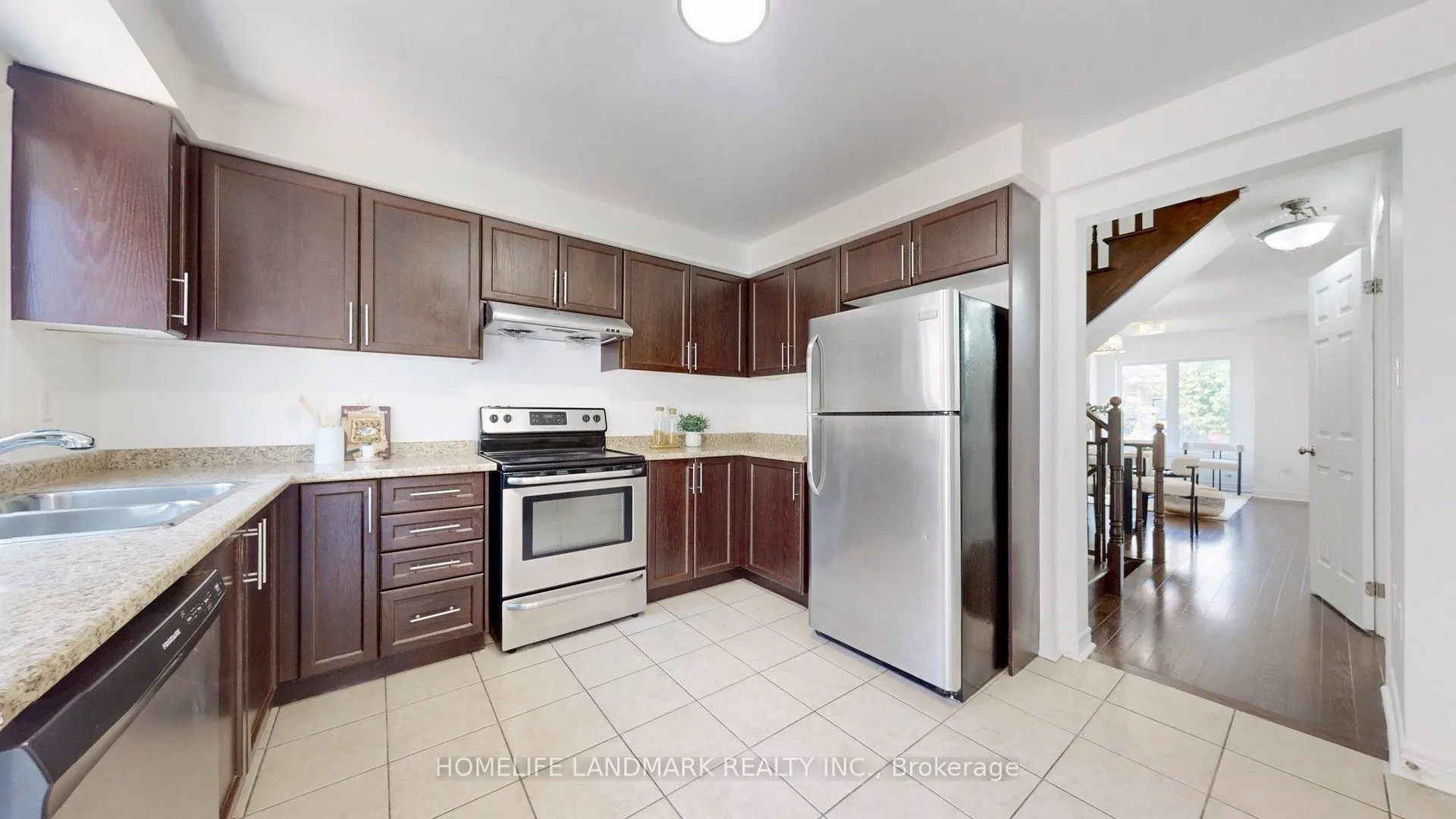 7 Kawneer Terrace
