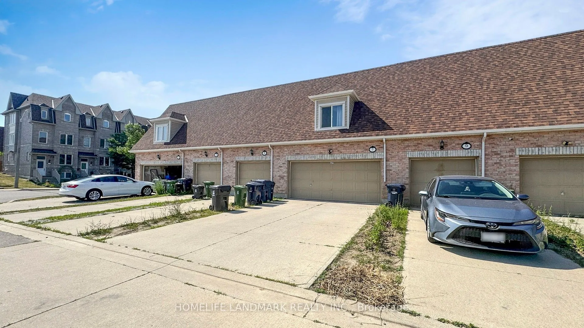 7 Kawneer Terrace