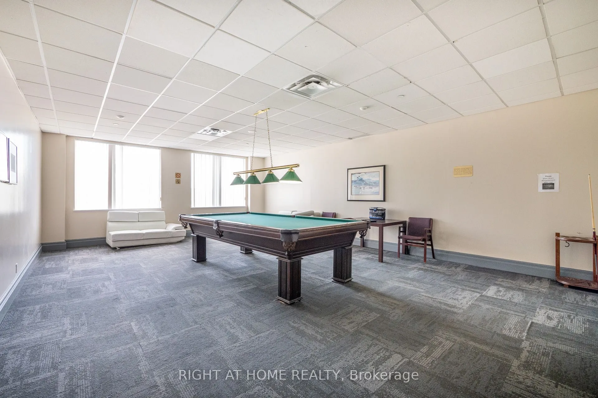 1 Lee Centre Drive, #613