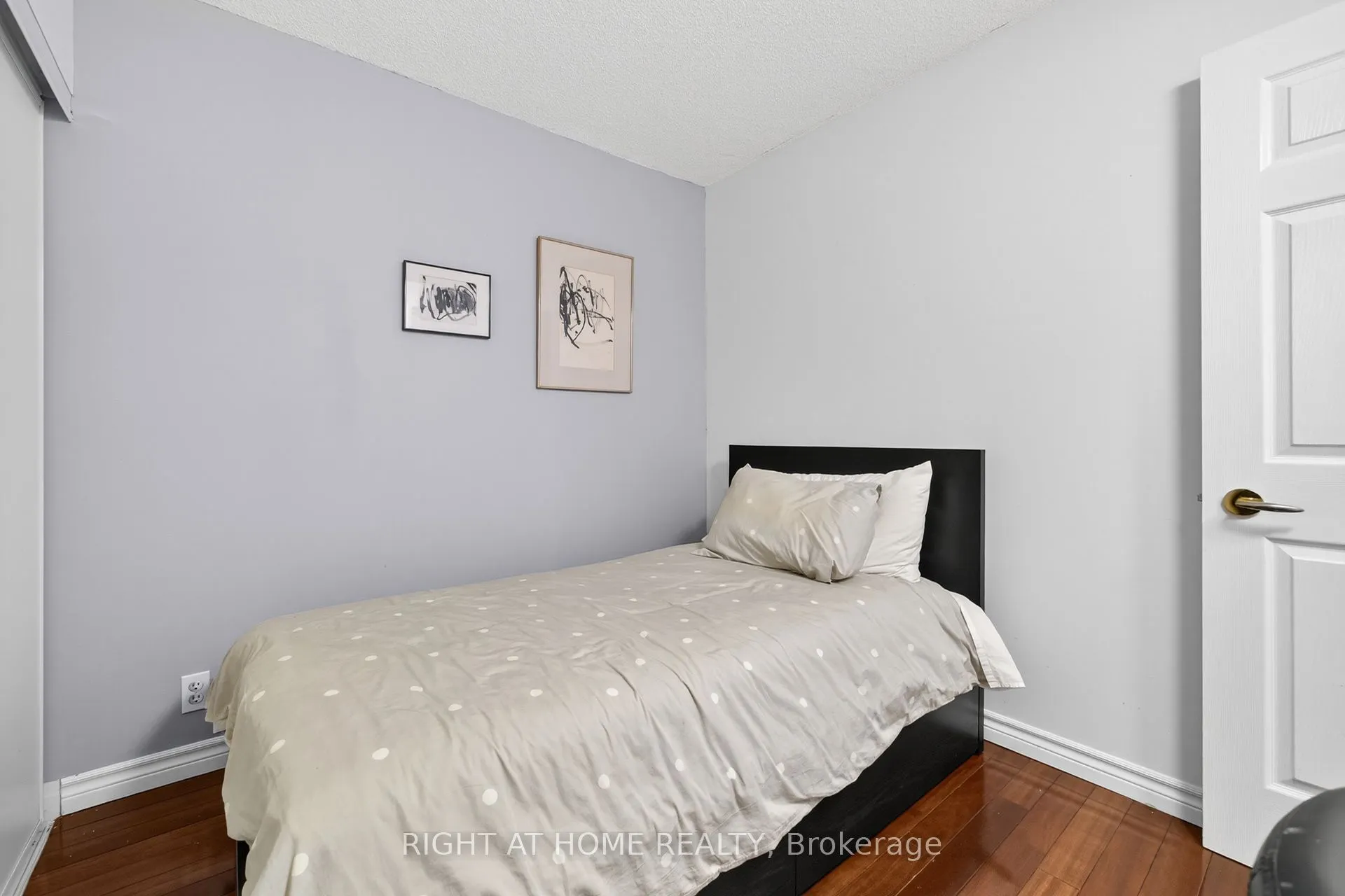 1 Lee Centre Drive, #613