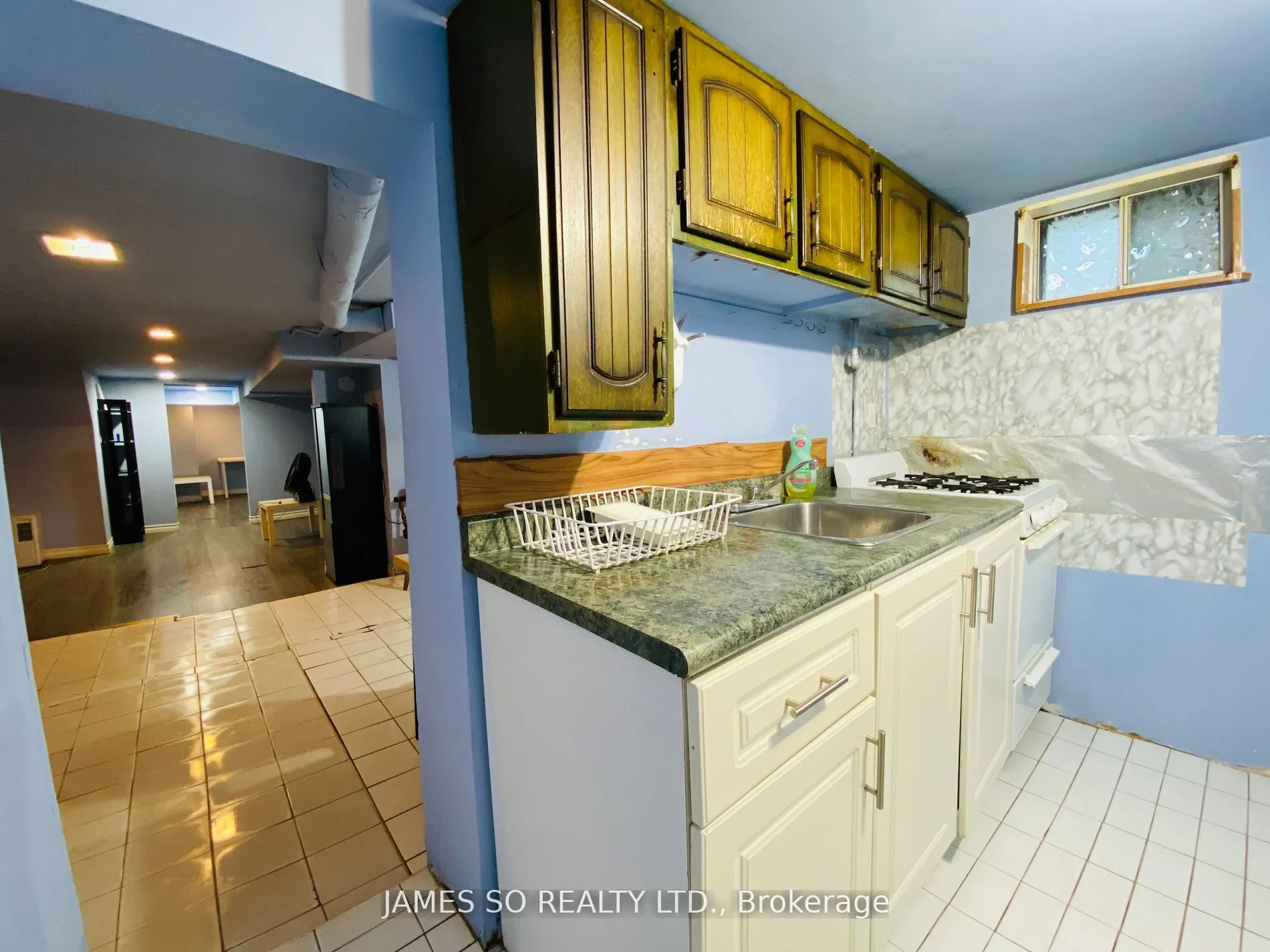 695 Greenwood Avenue, #Bsmt