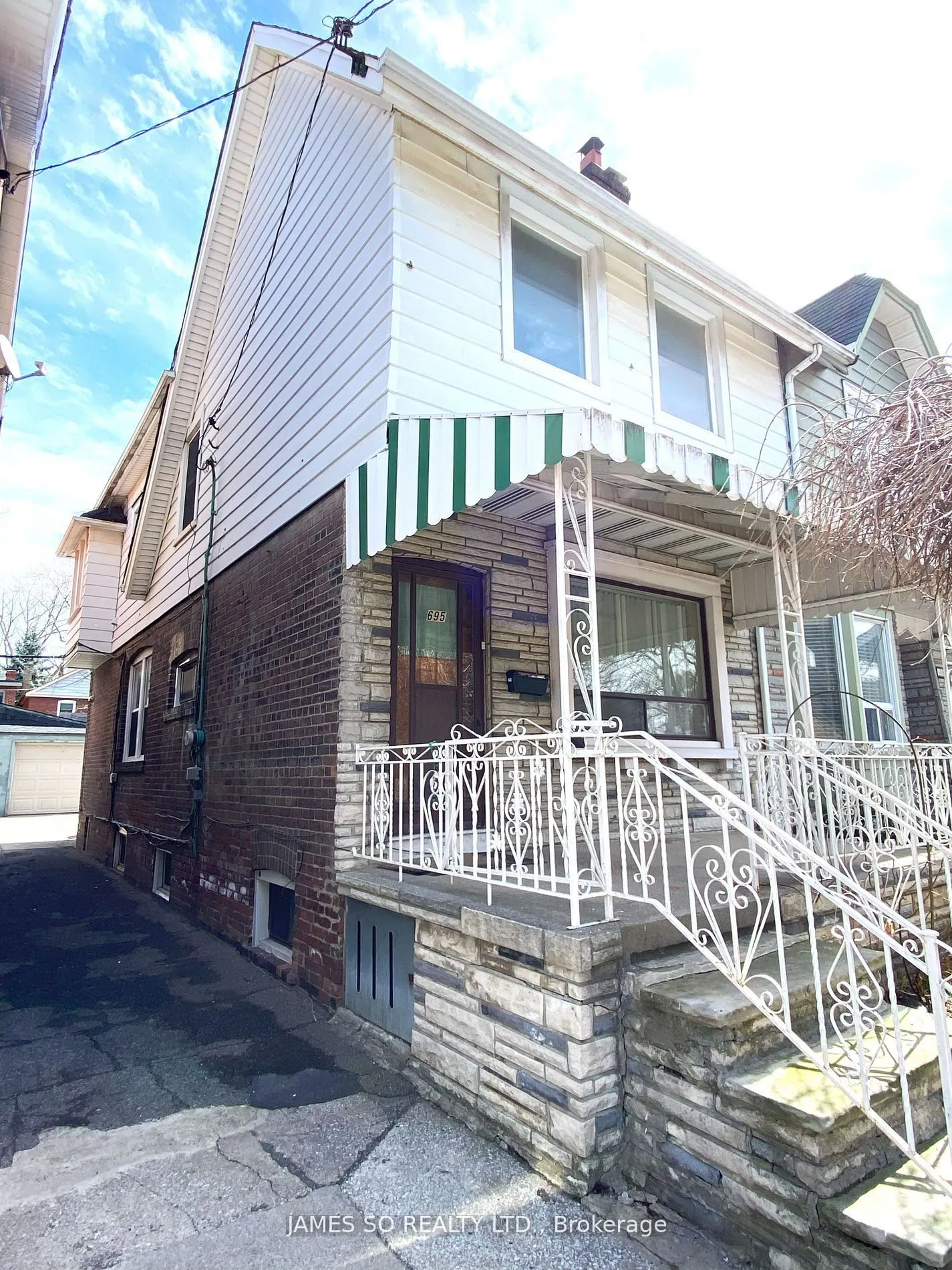 695 Greenwood Avenue, #Bsmt