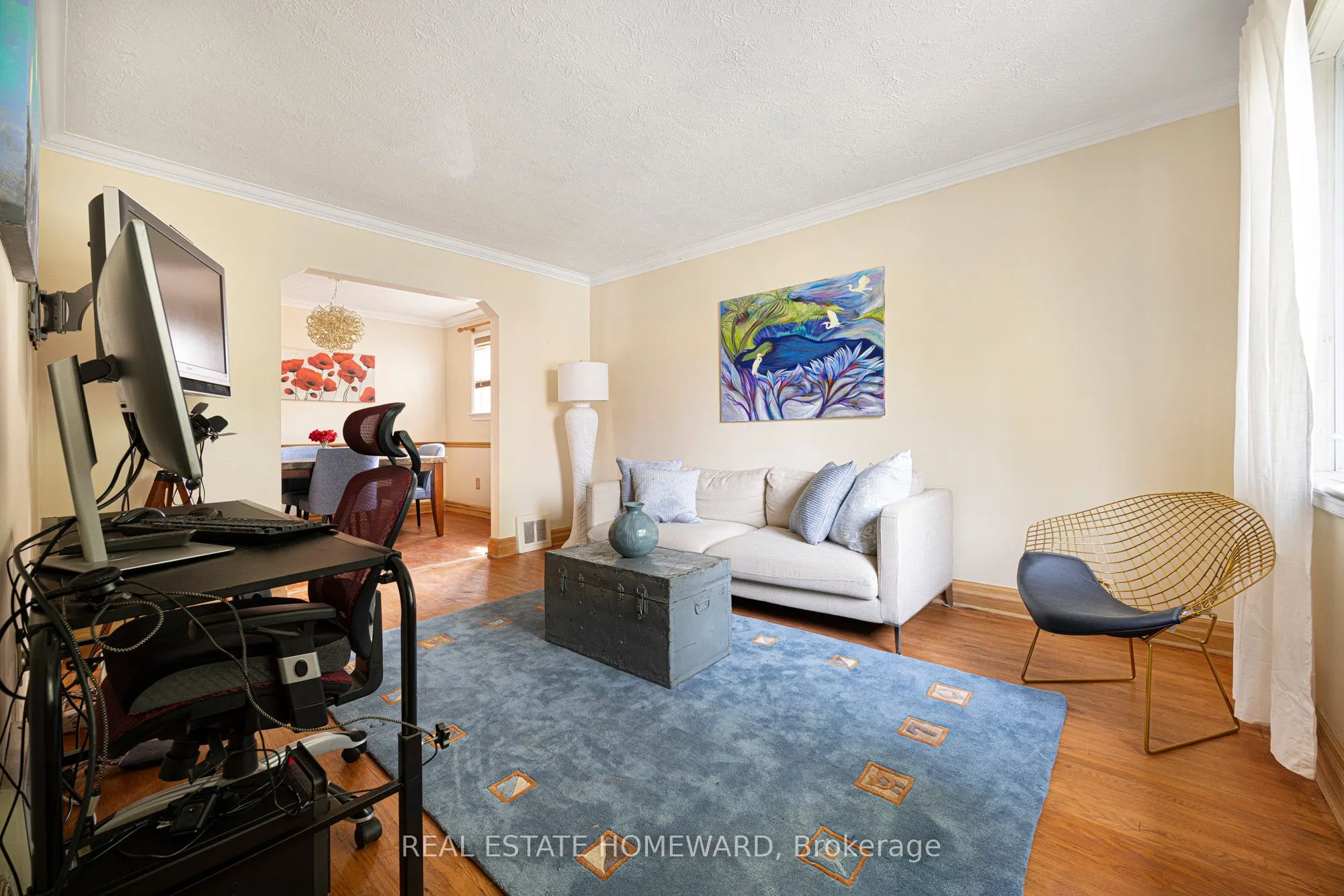 121 Sandown Avenue