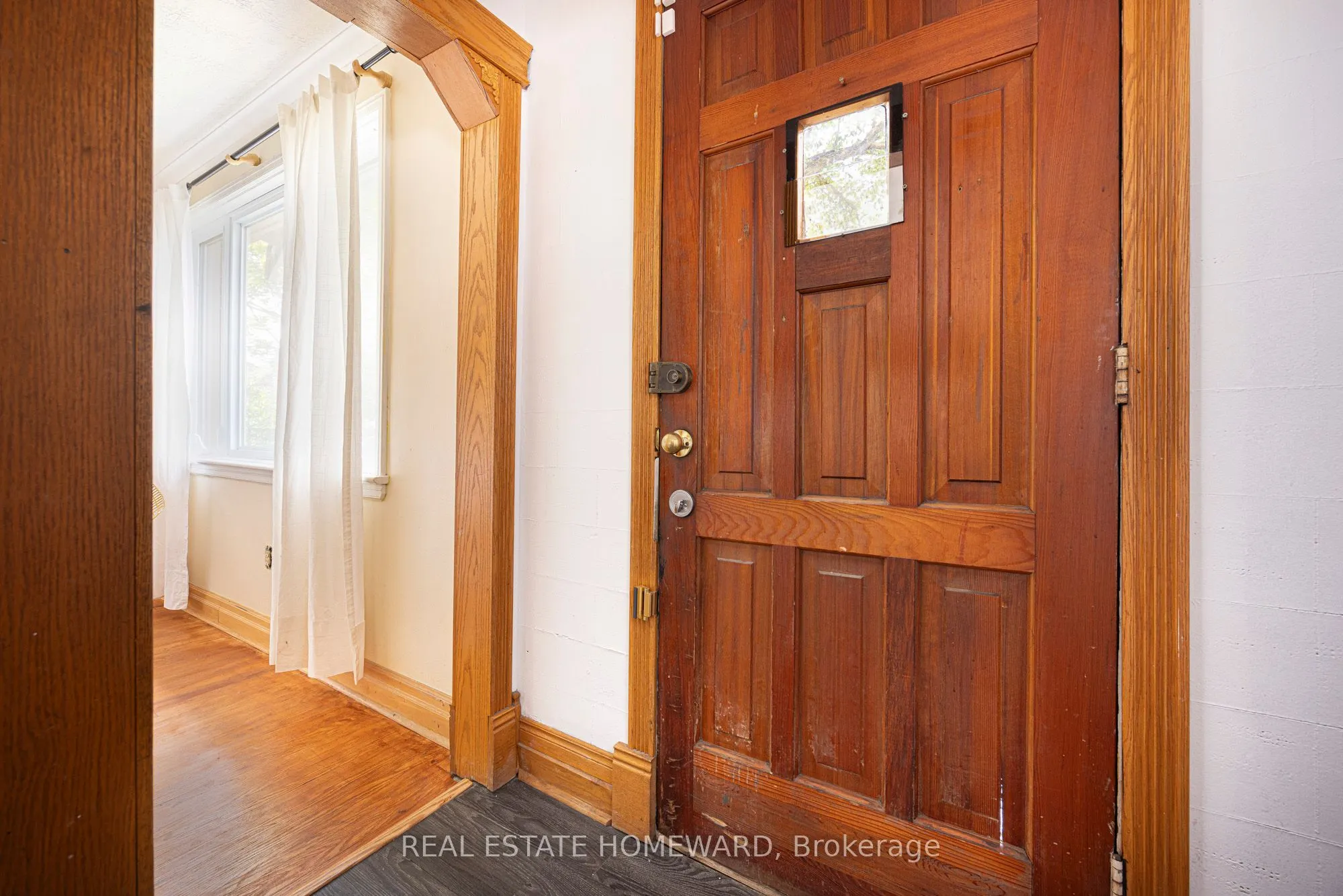 121 Sandown Avenue