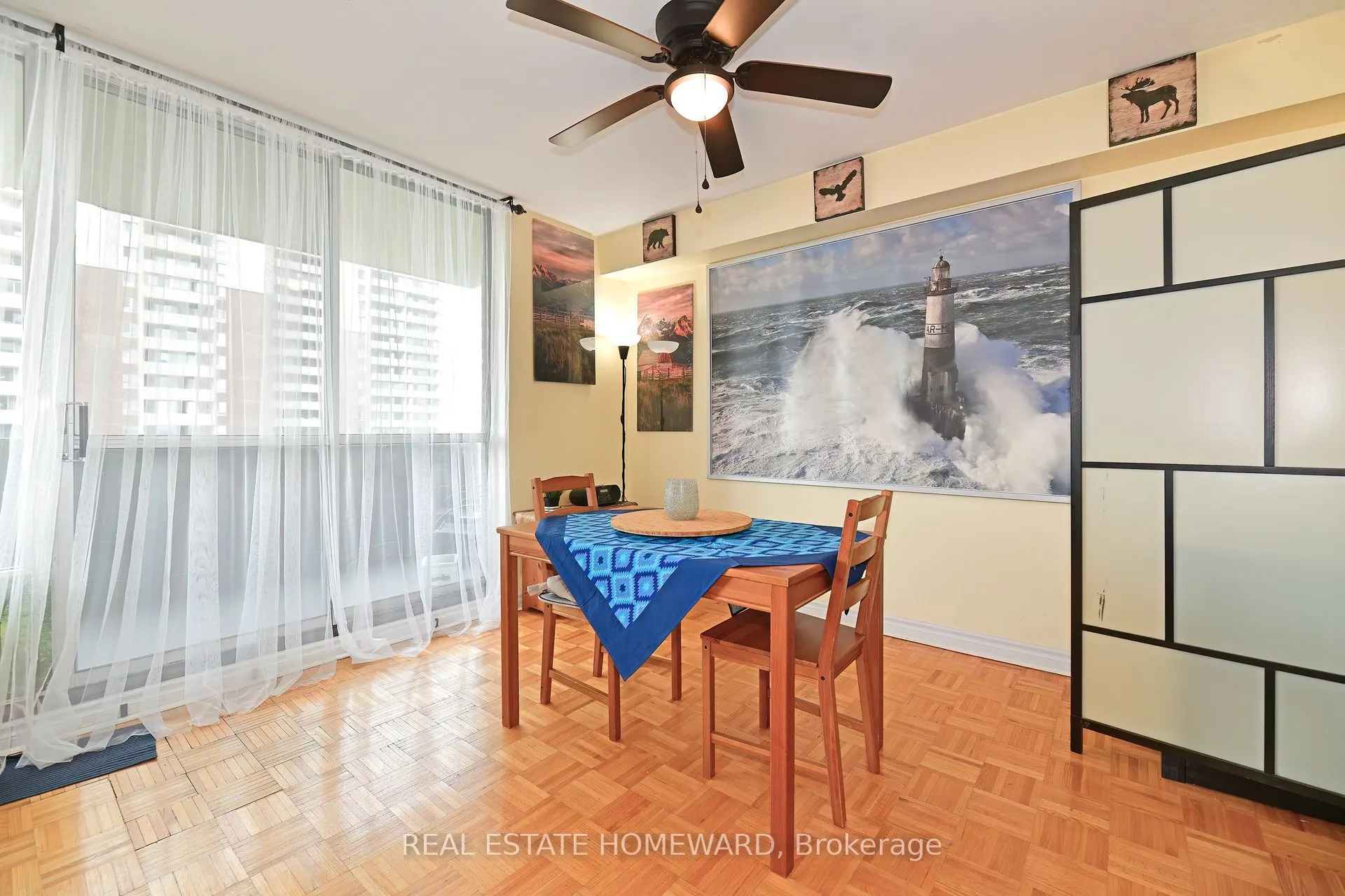 5 Massey Square, #1503