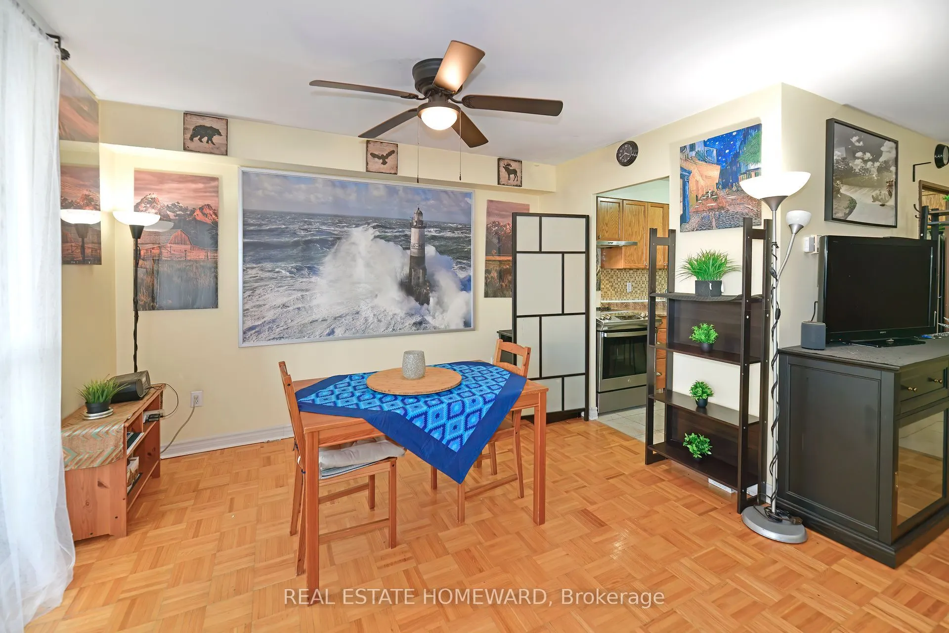 5 Massey Square, #1503