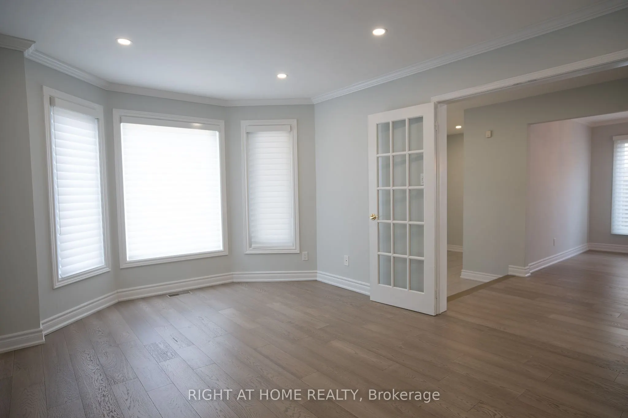 590 Springview Drive