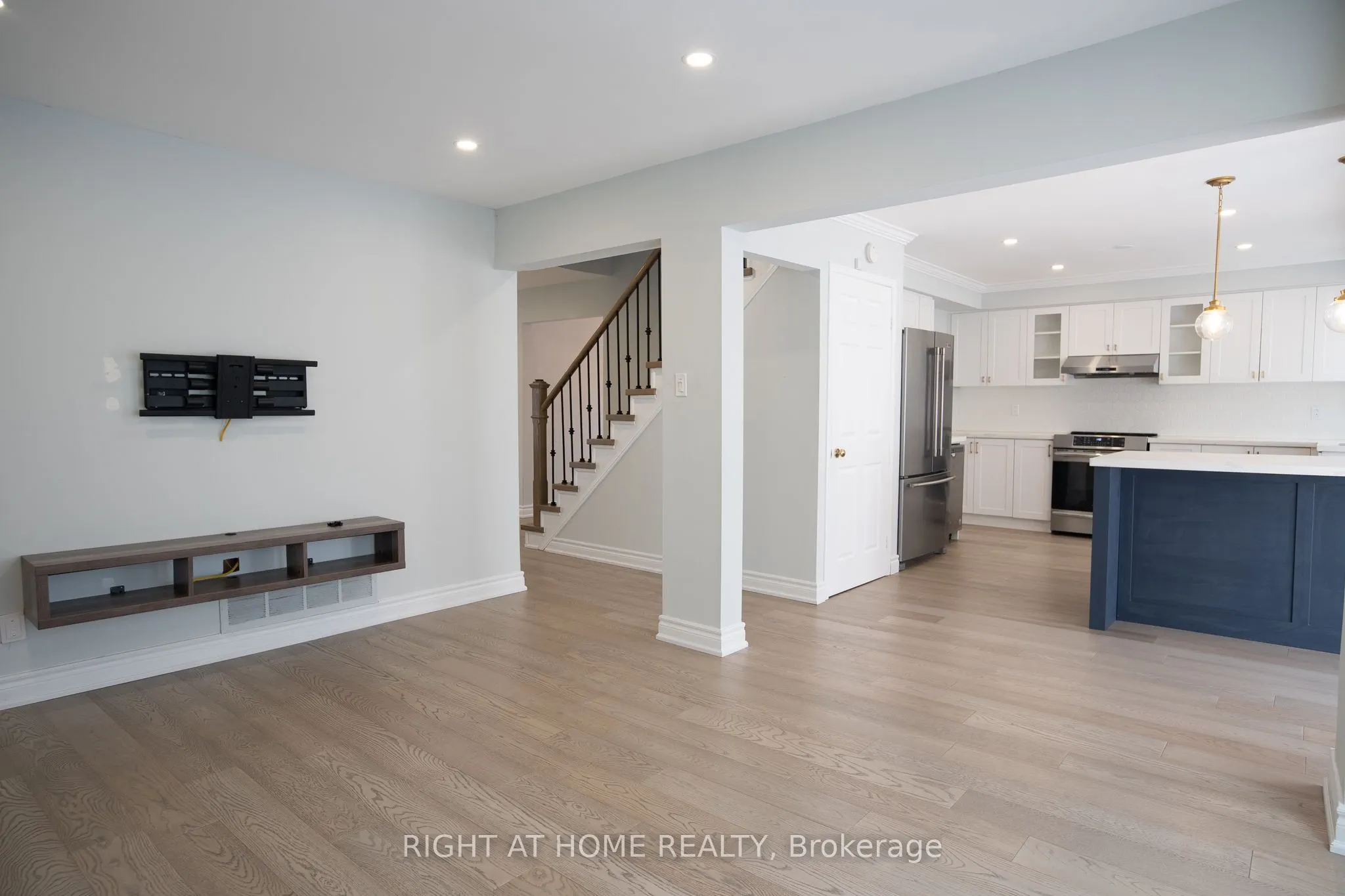 590 Springview Drive