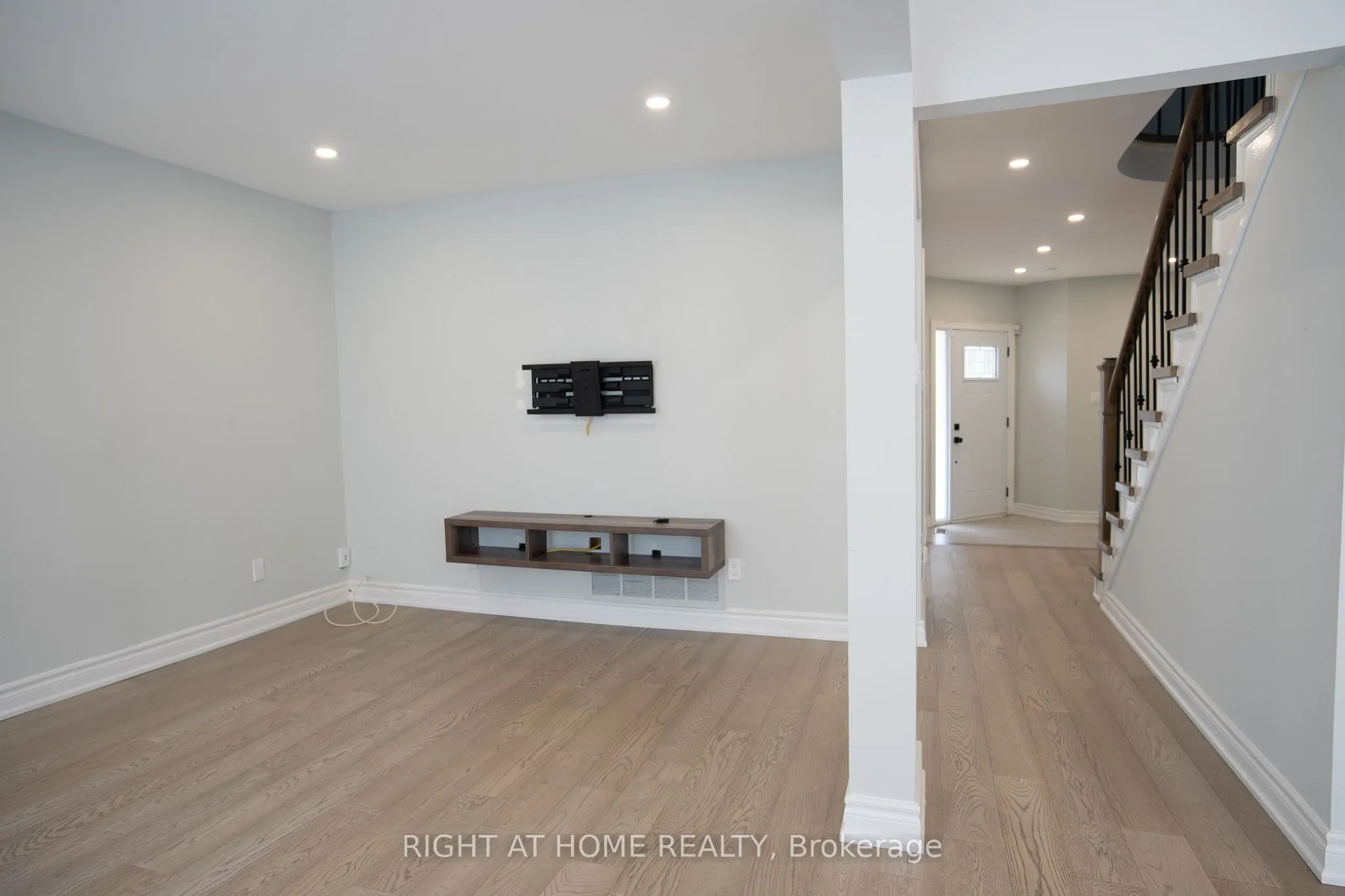590 Springview Drive