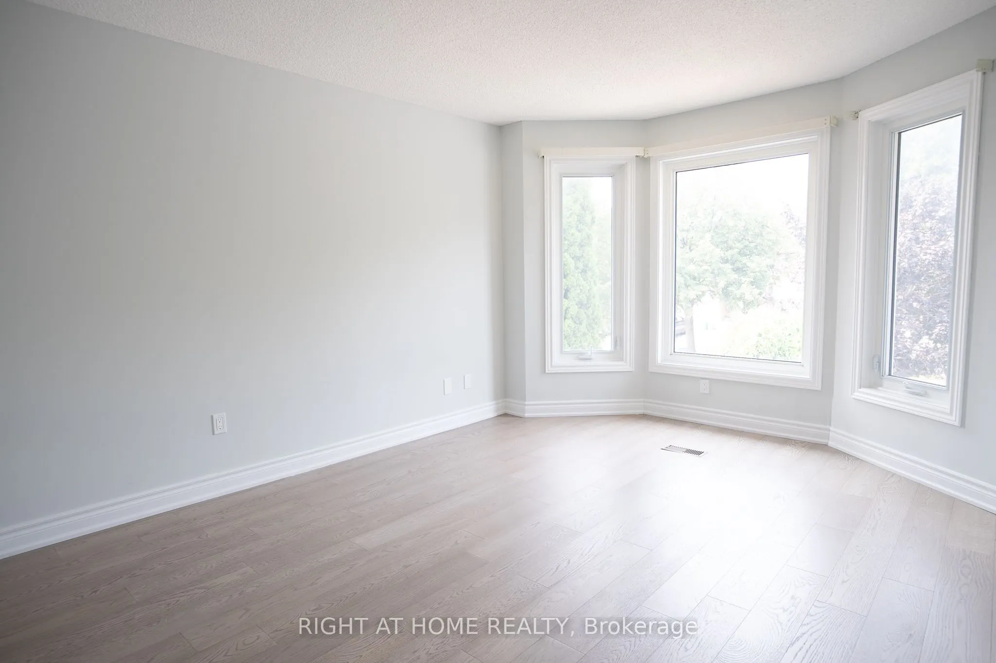 590 Springview Drive