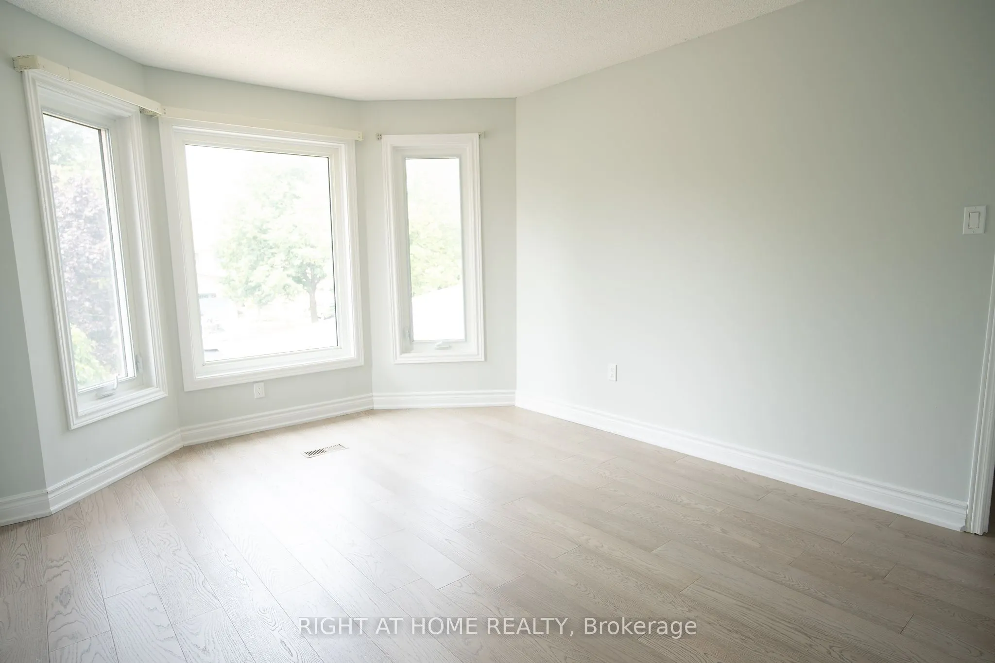 590 Springview Drive