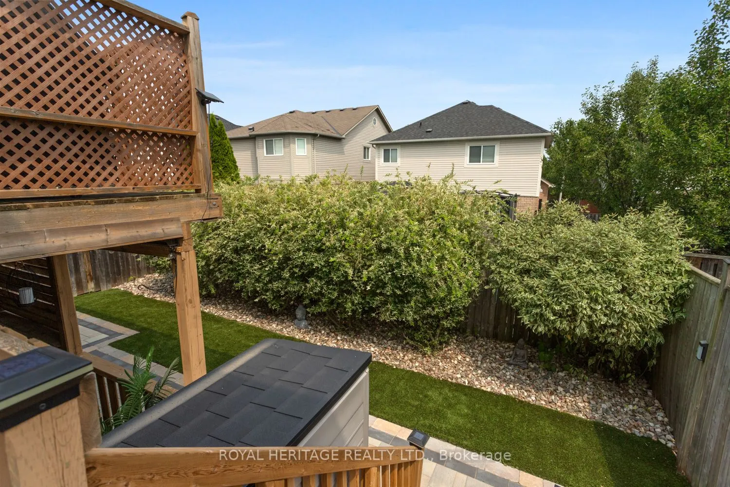 11 Piper Crescent