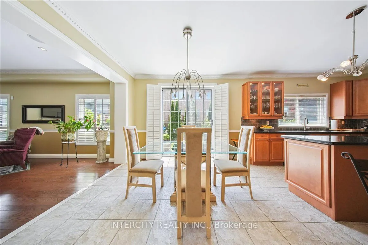 7 Butterworth Drive