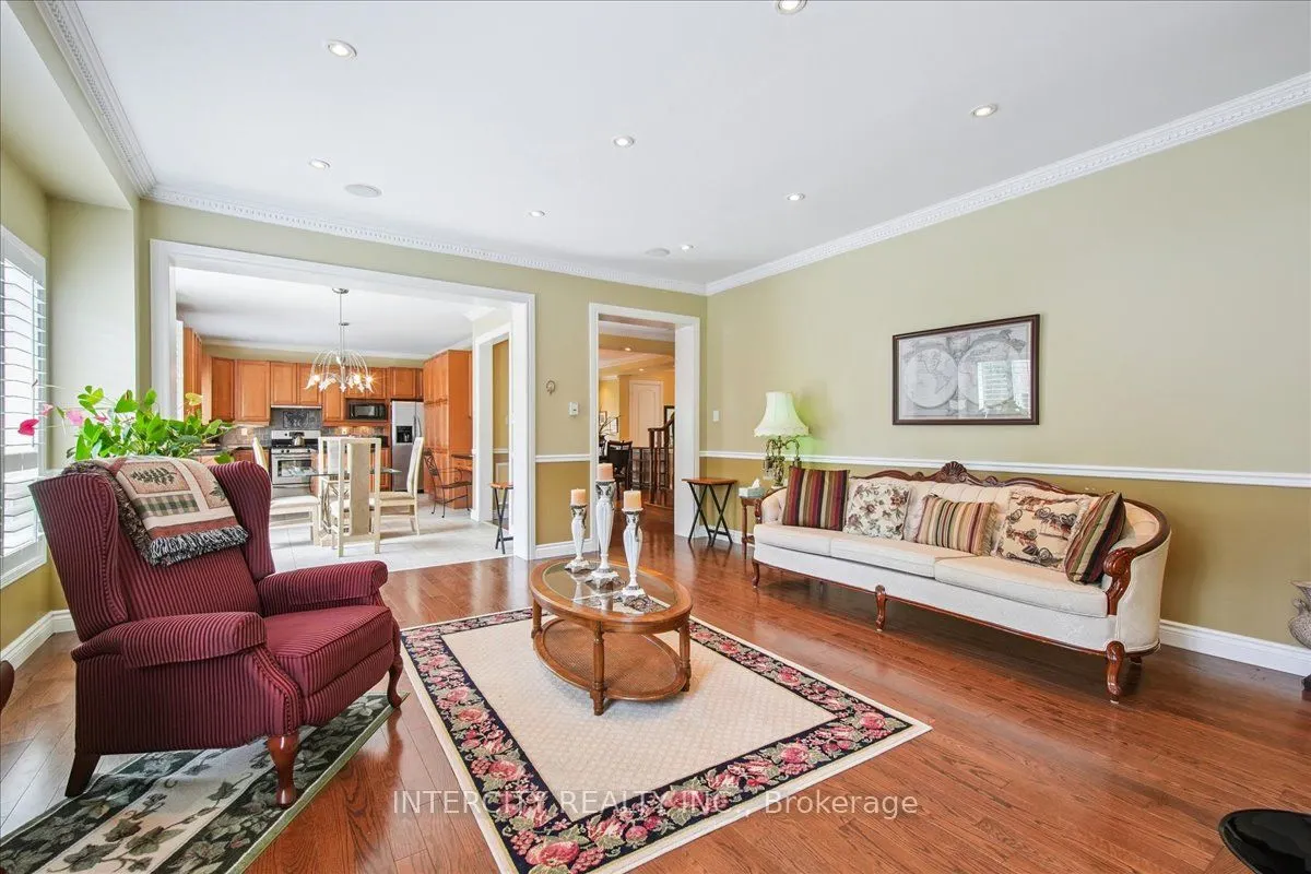 7 Butterworth Drive