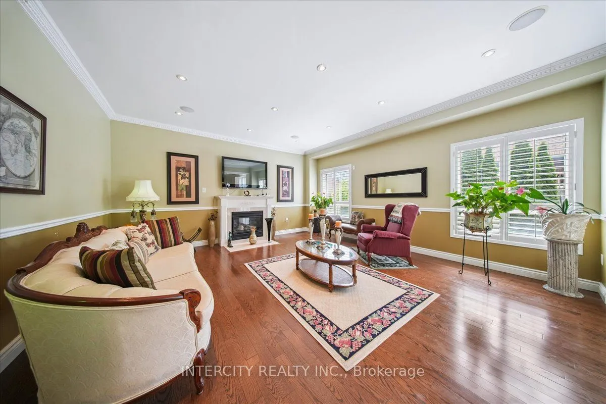 7 Butterworth Drive