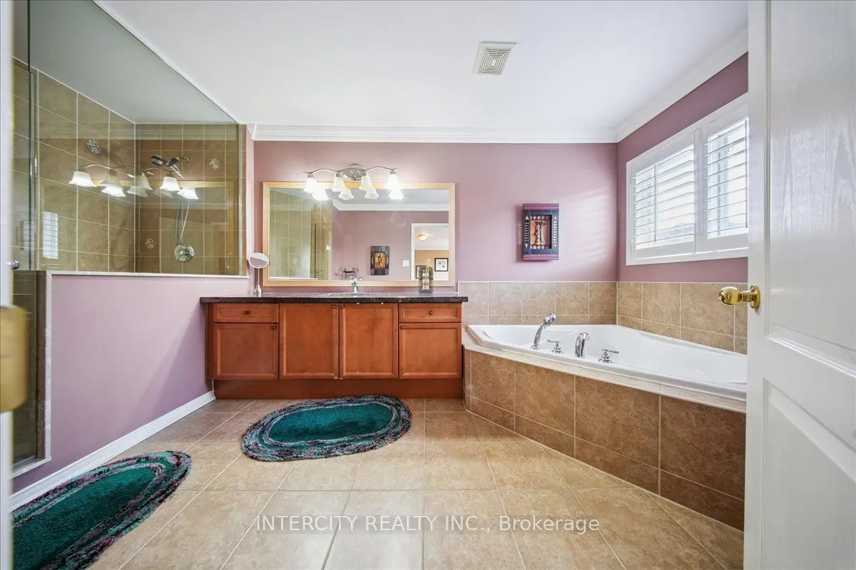 7 Butterworth Drive