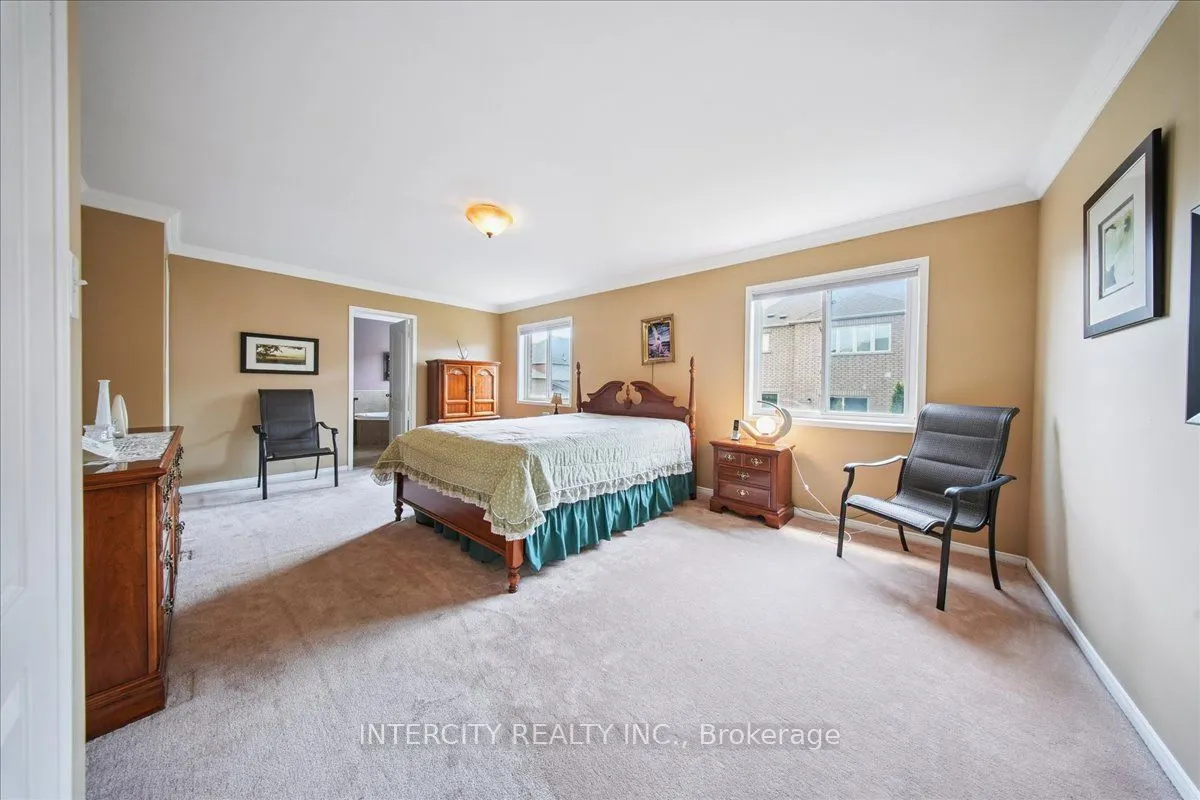 7 Butterworth Drive