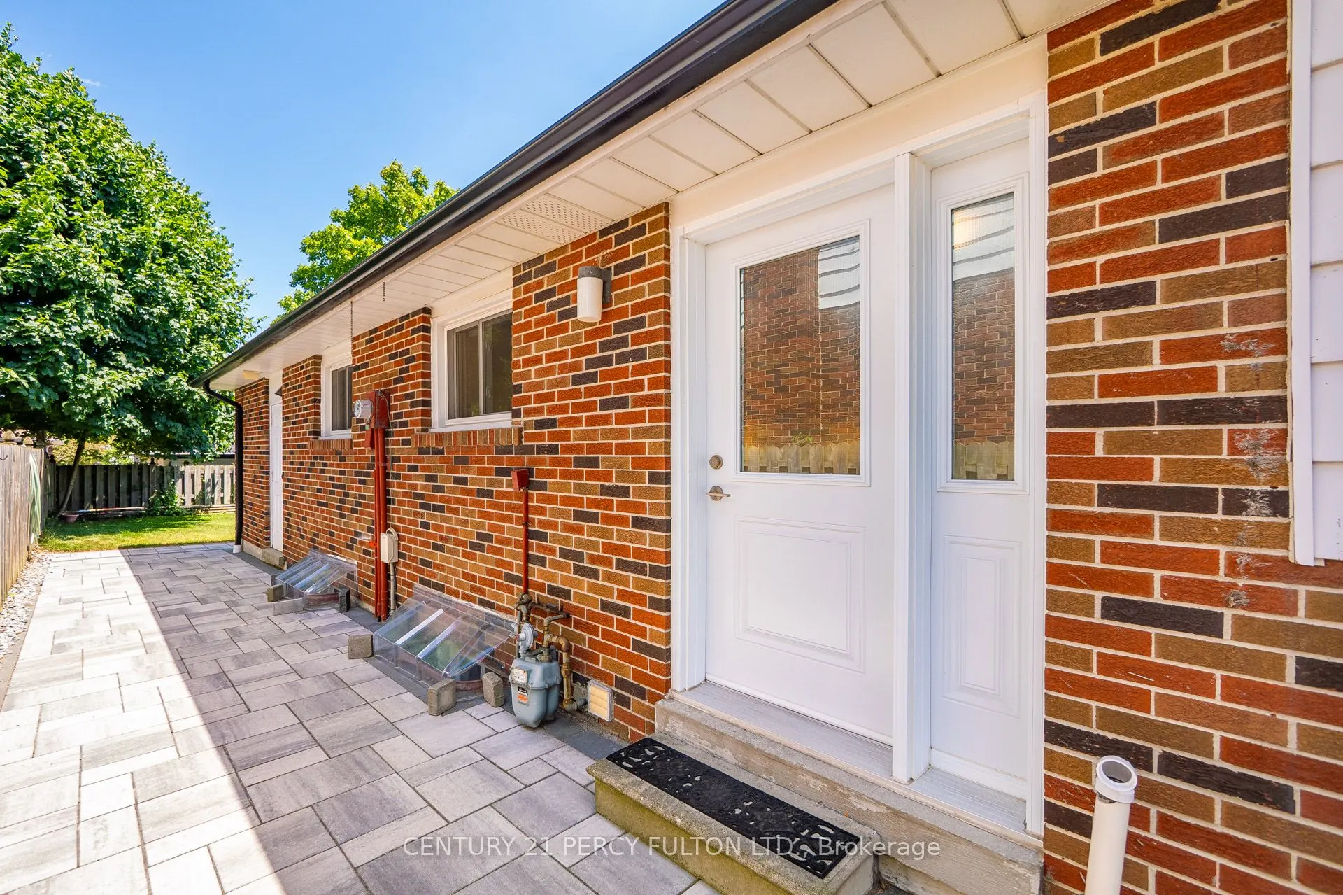 50 Chapais Crescent