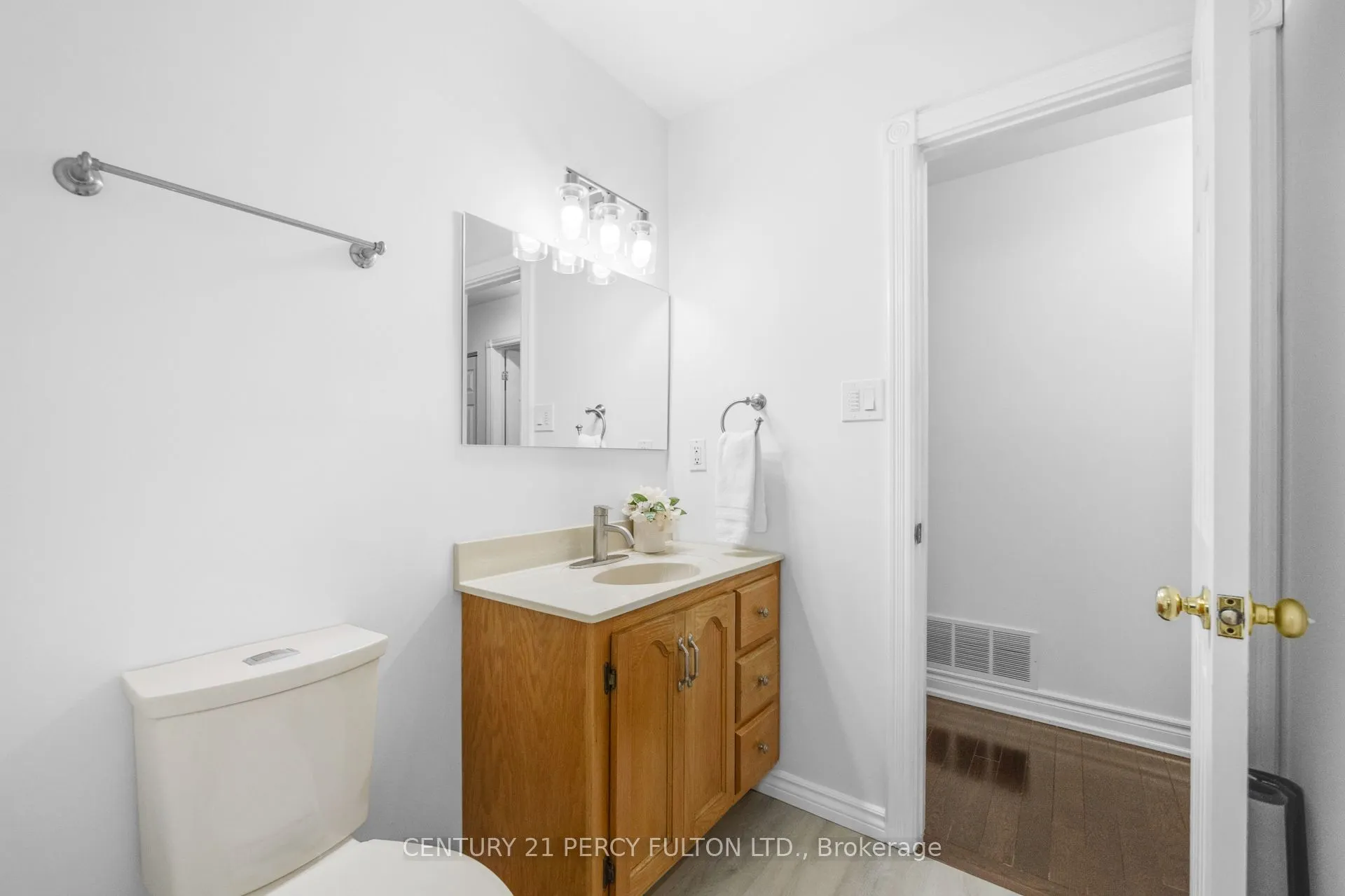 50 Chapais Crescent