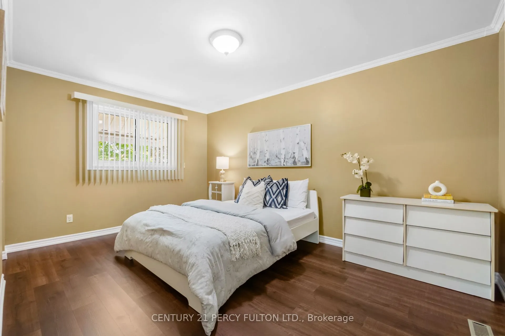 50 Chapais Crescent