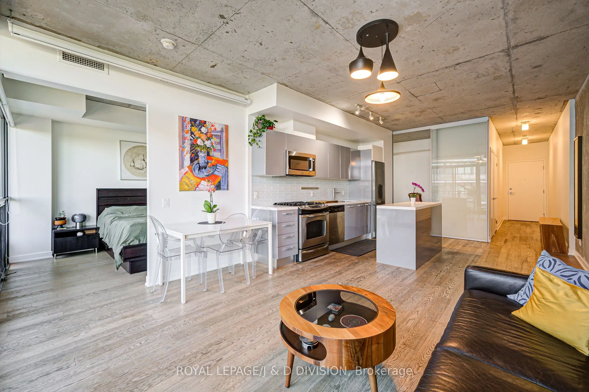 1201 Dundas Street E, #810