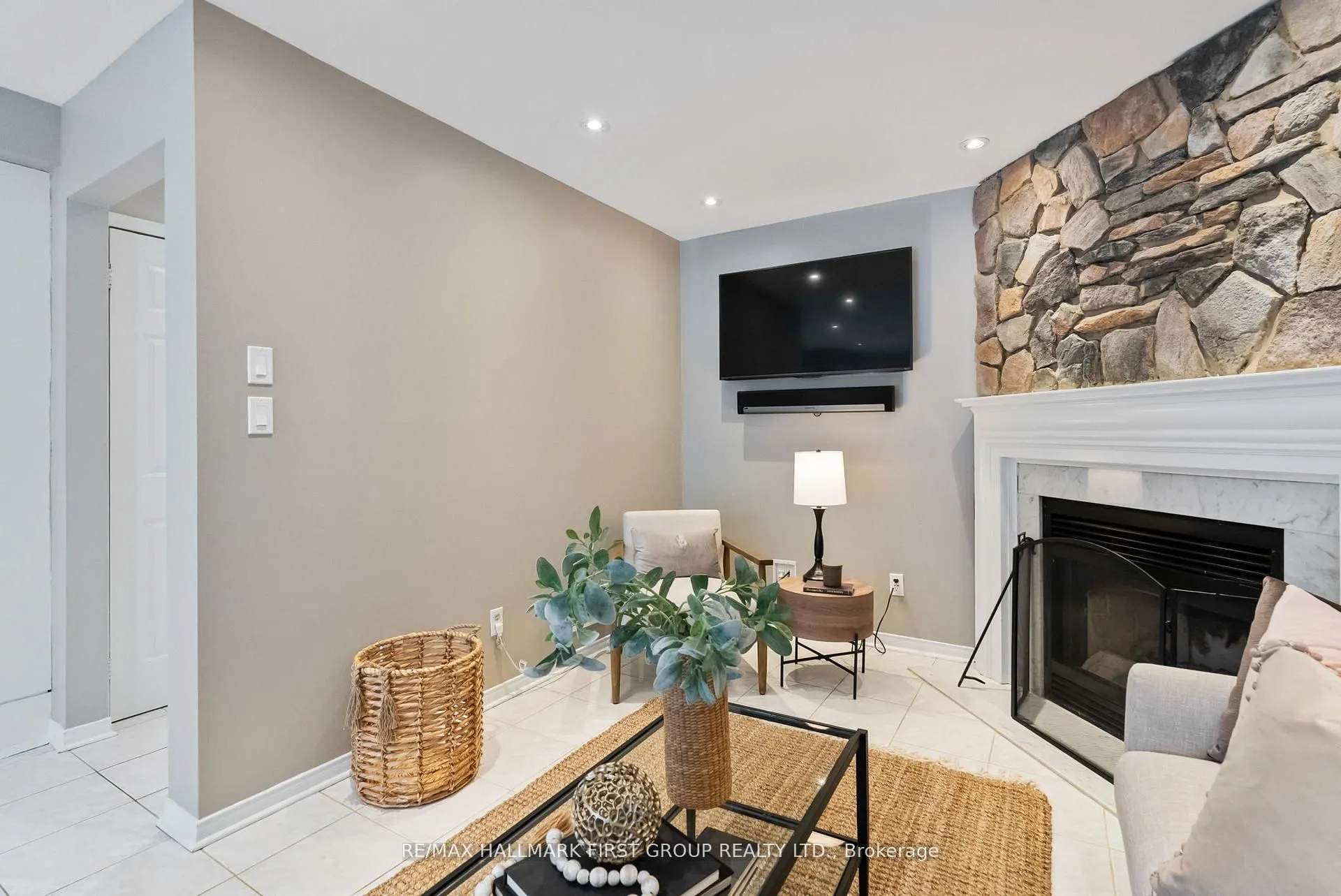 30 Willowbrook Drive