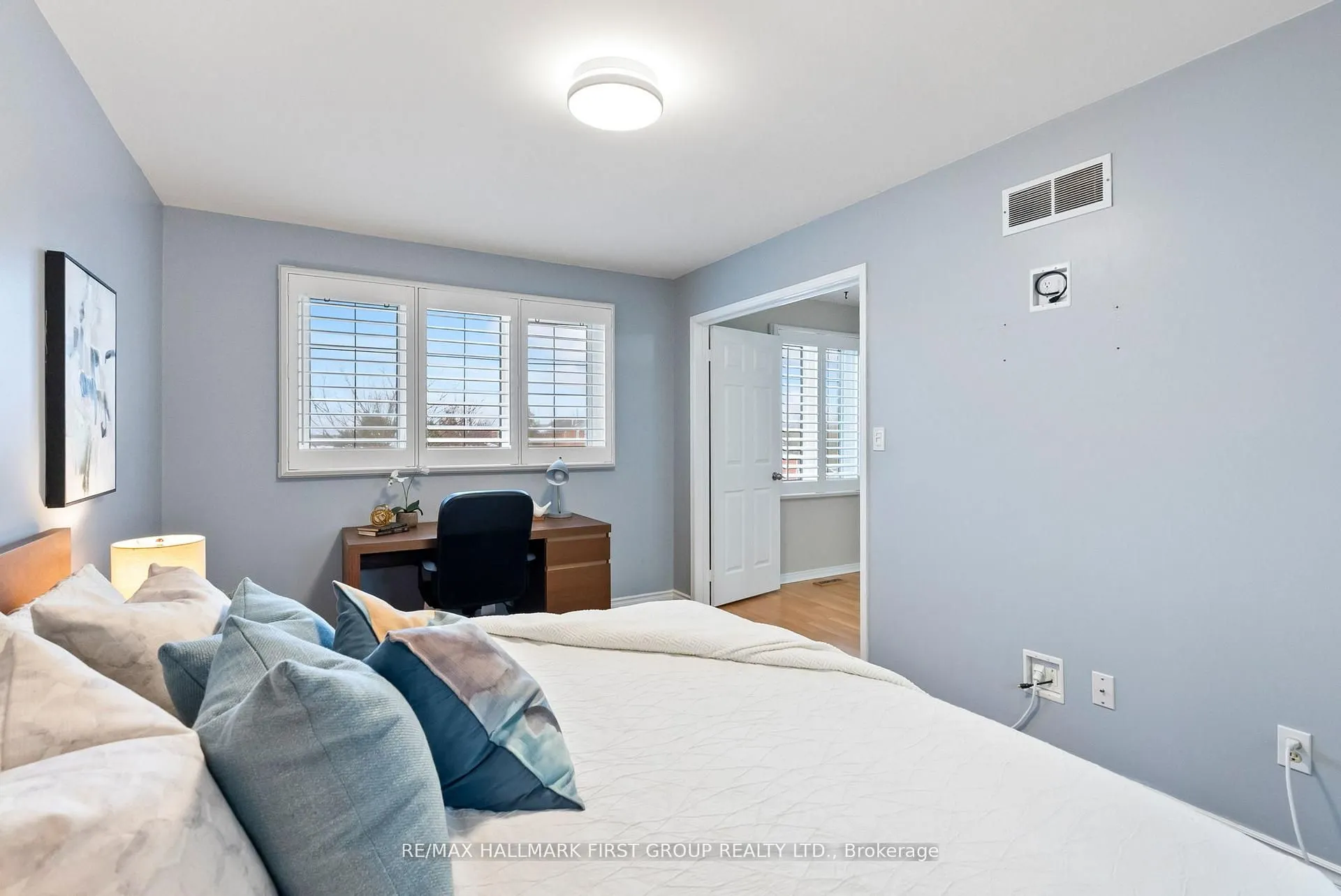 30 Willowbrook Drive