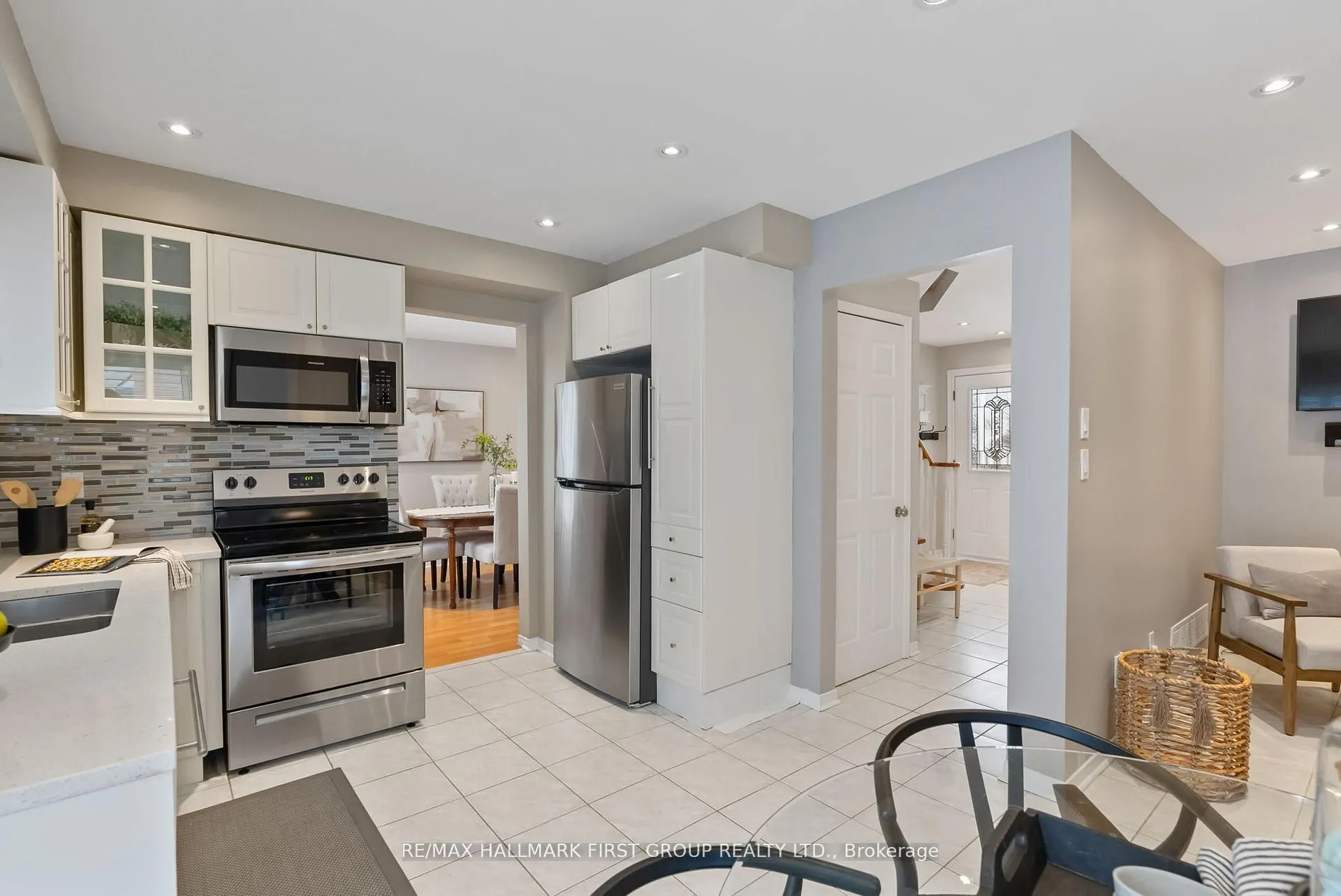 30 Willowbrook Drive