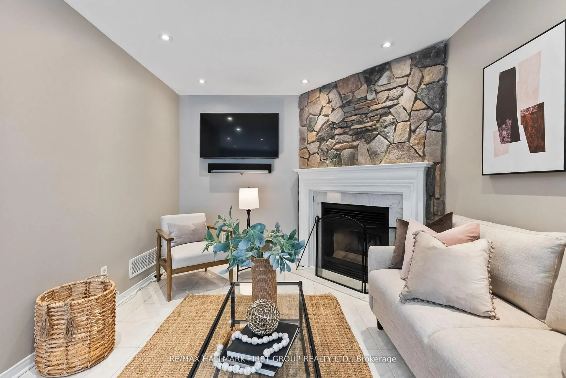 30 Willowbrook Drive