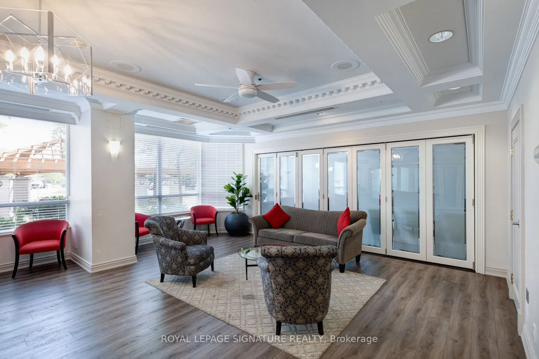 1200 The Esplanade N, #1001