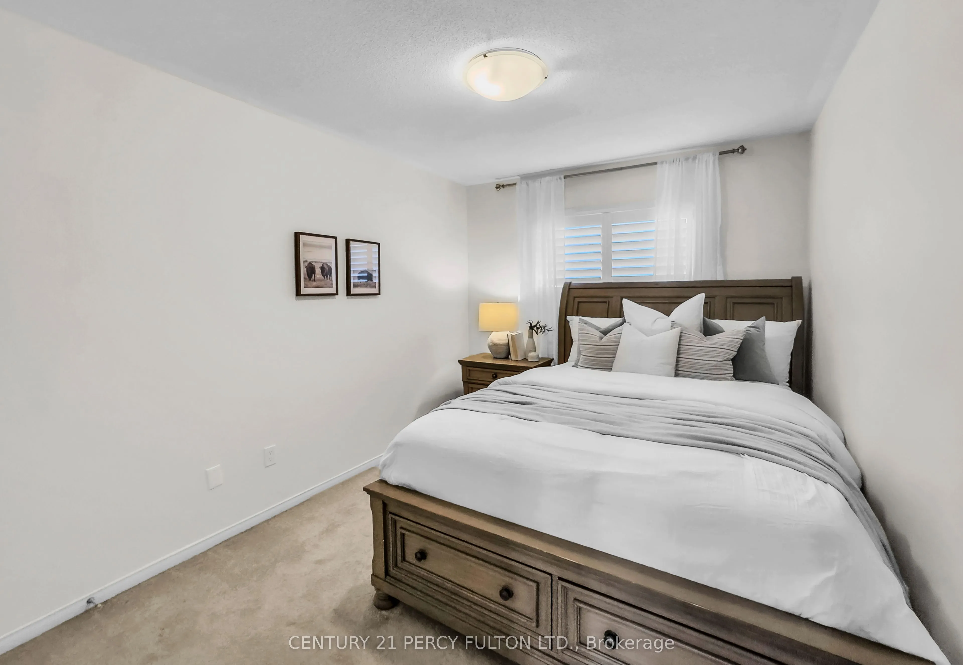 49 Rimrock Crescent