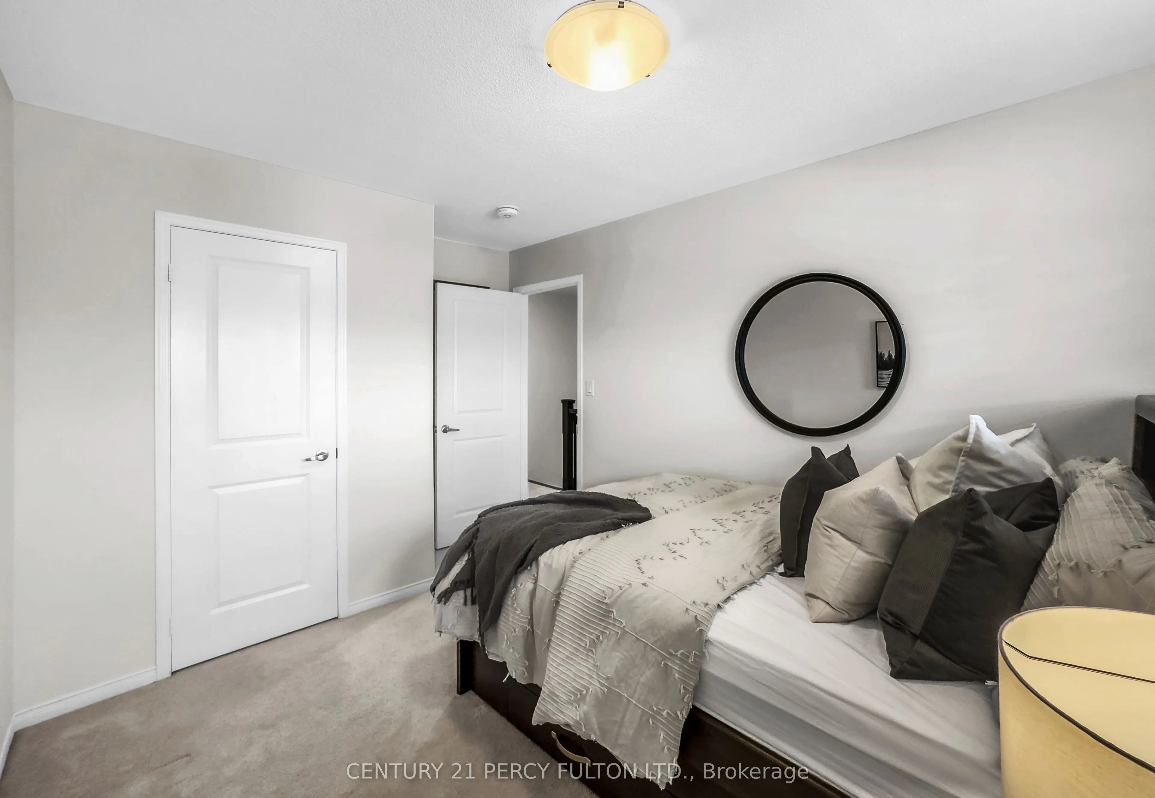 49 Rimrock Crescent