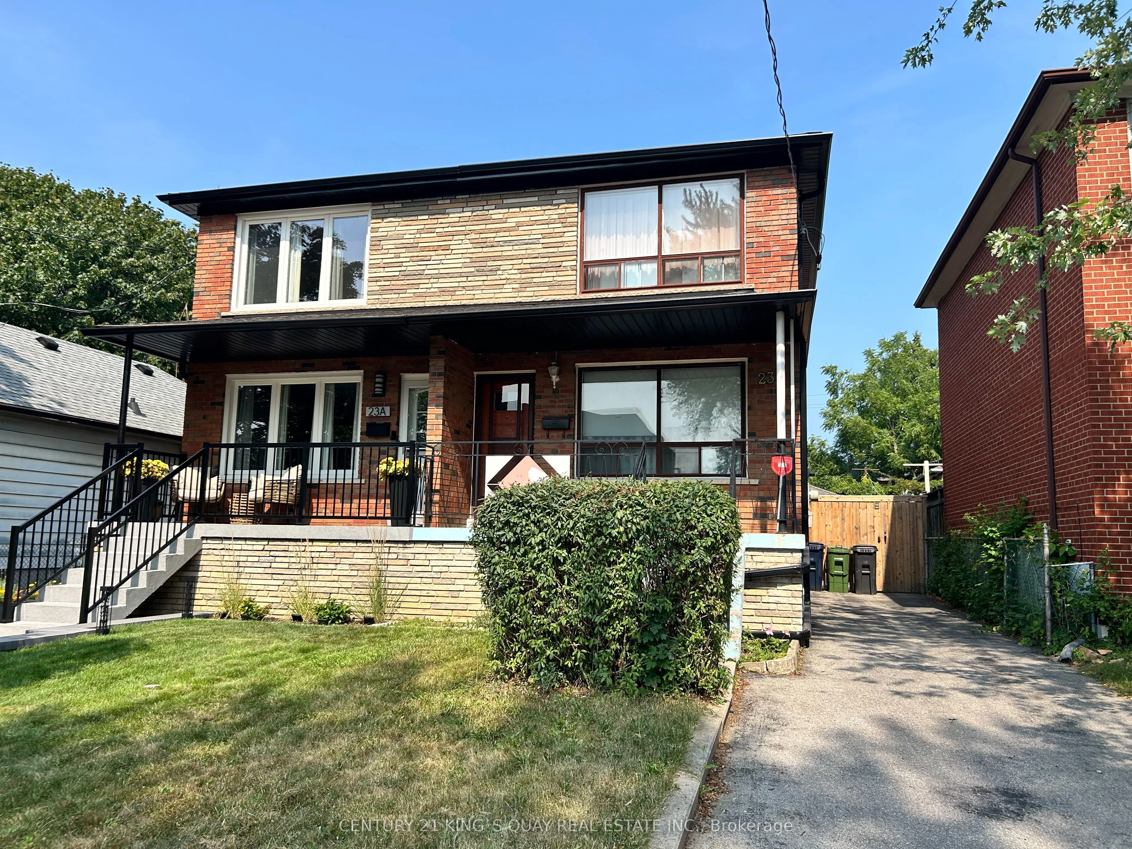 23 North Woodrow Boulevard