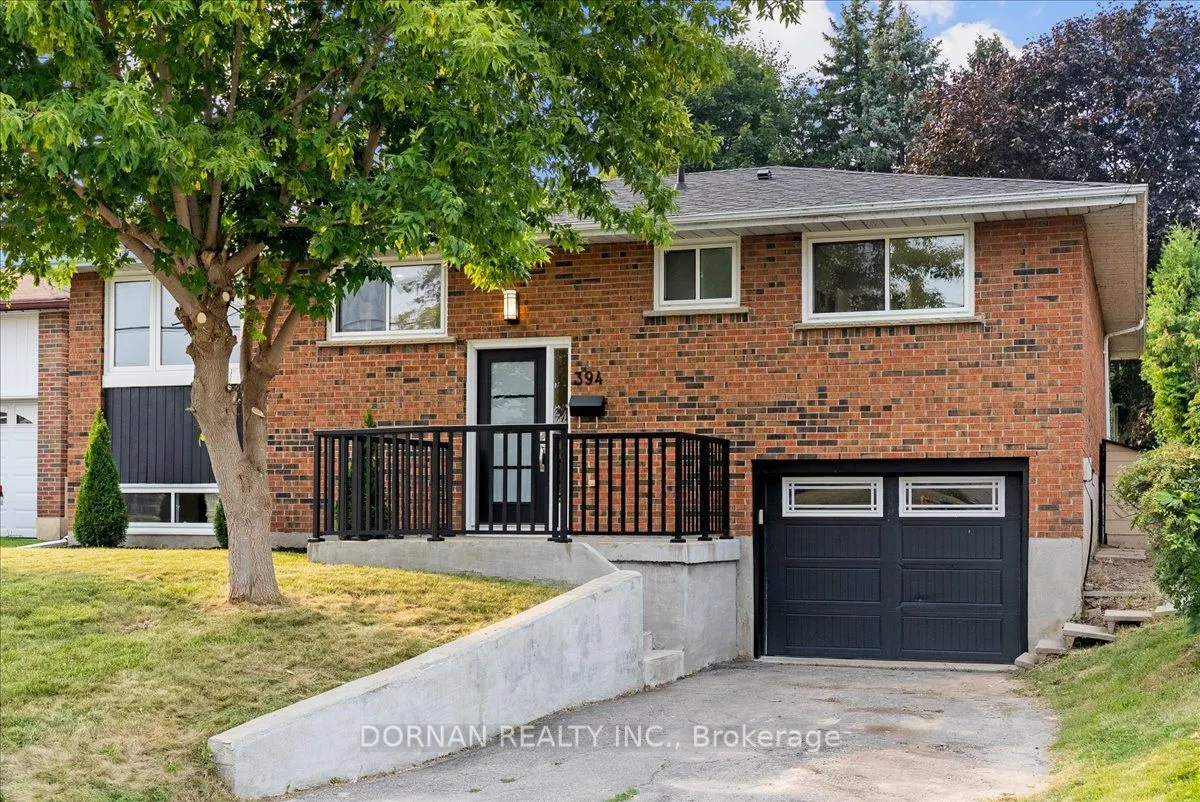 394 Rossland Road E
