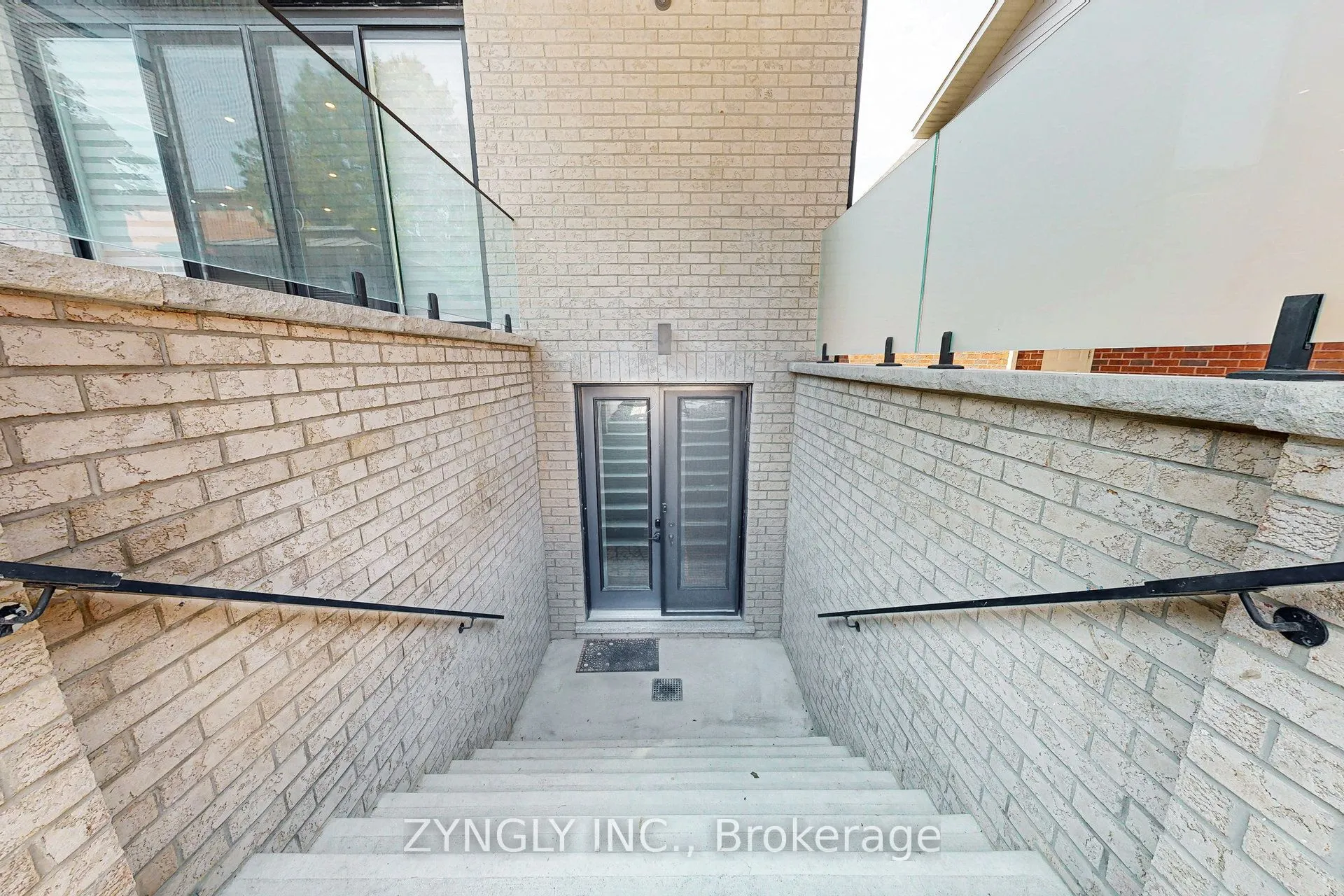 1785 Spartan Court