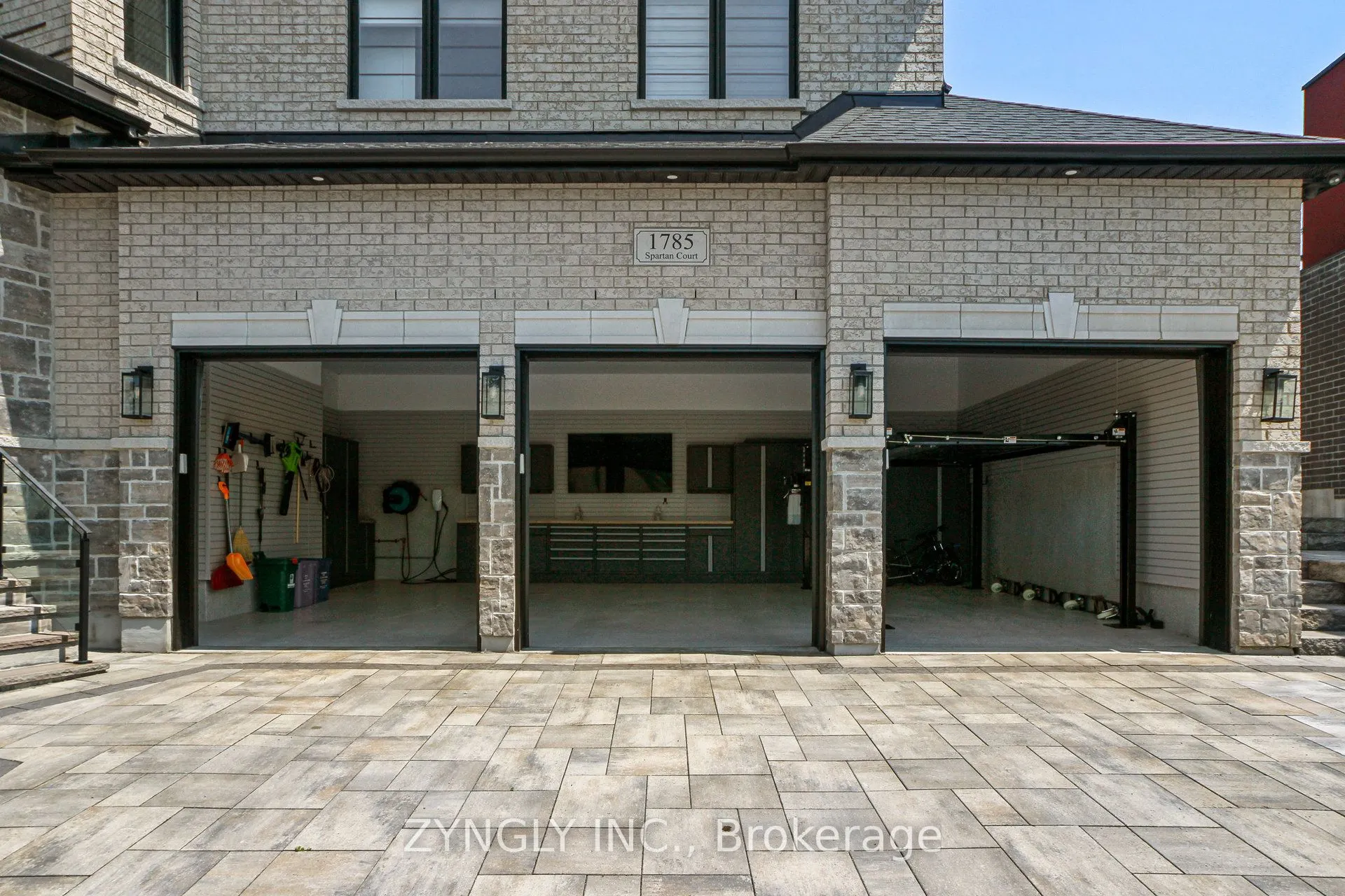 1785 Spartan Court