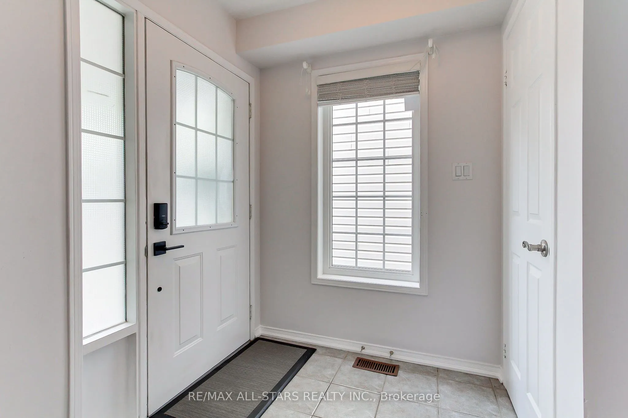 85 Handley Crescent