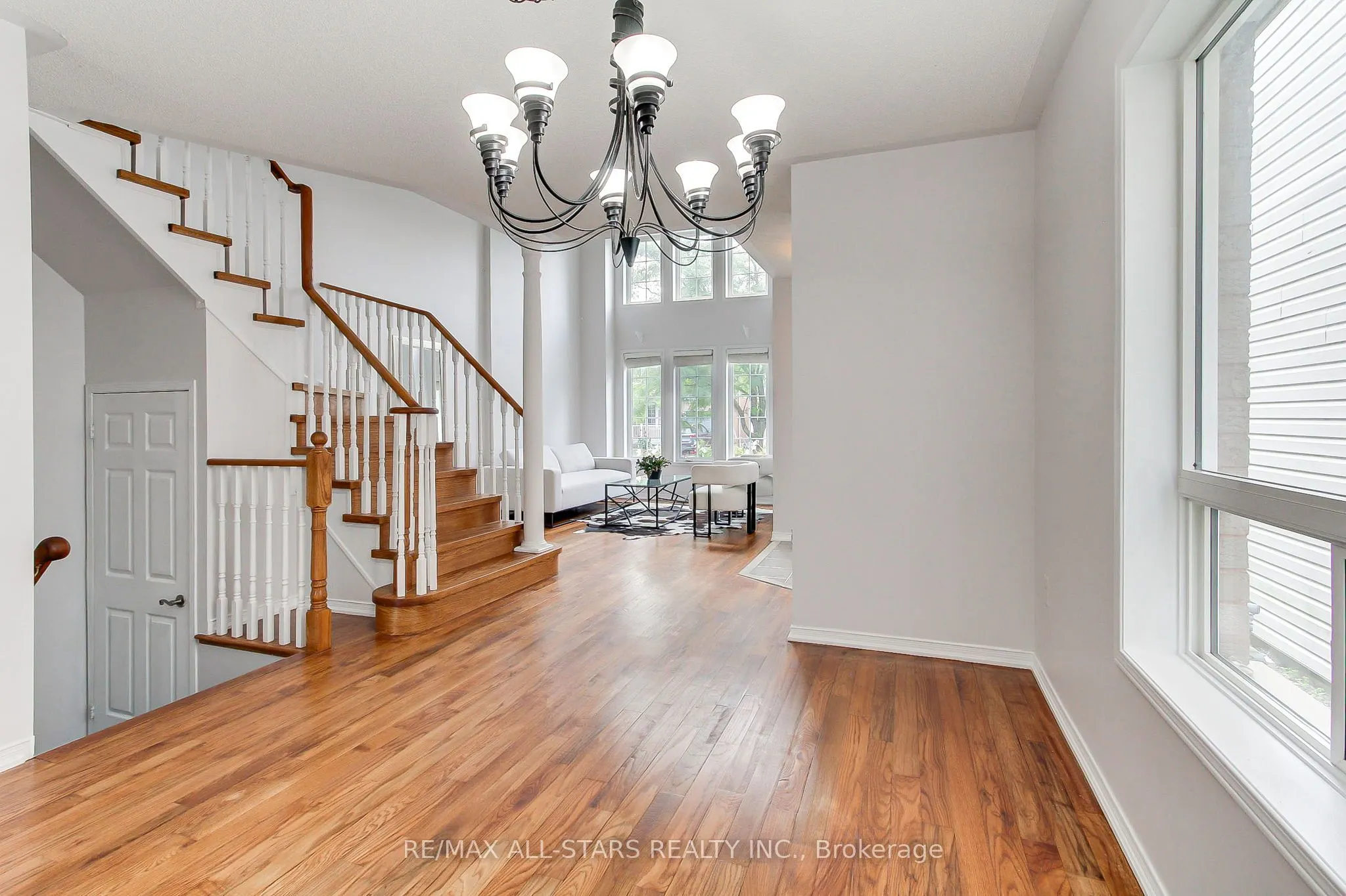 85 Handley Crescent
