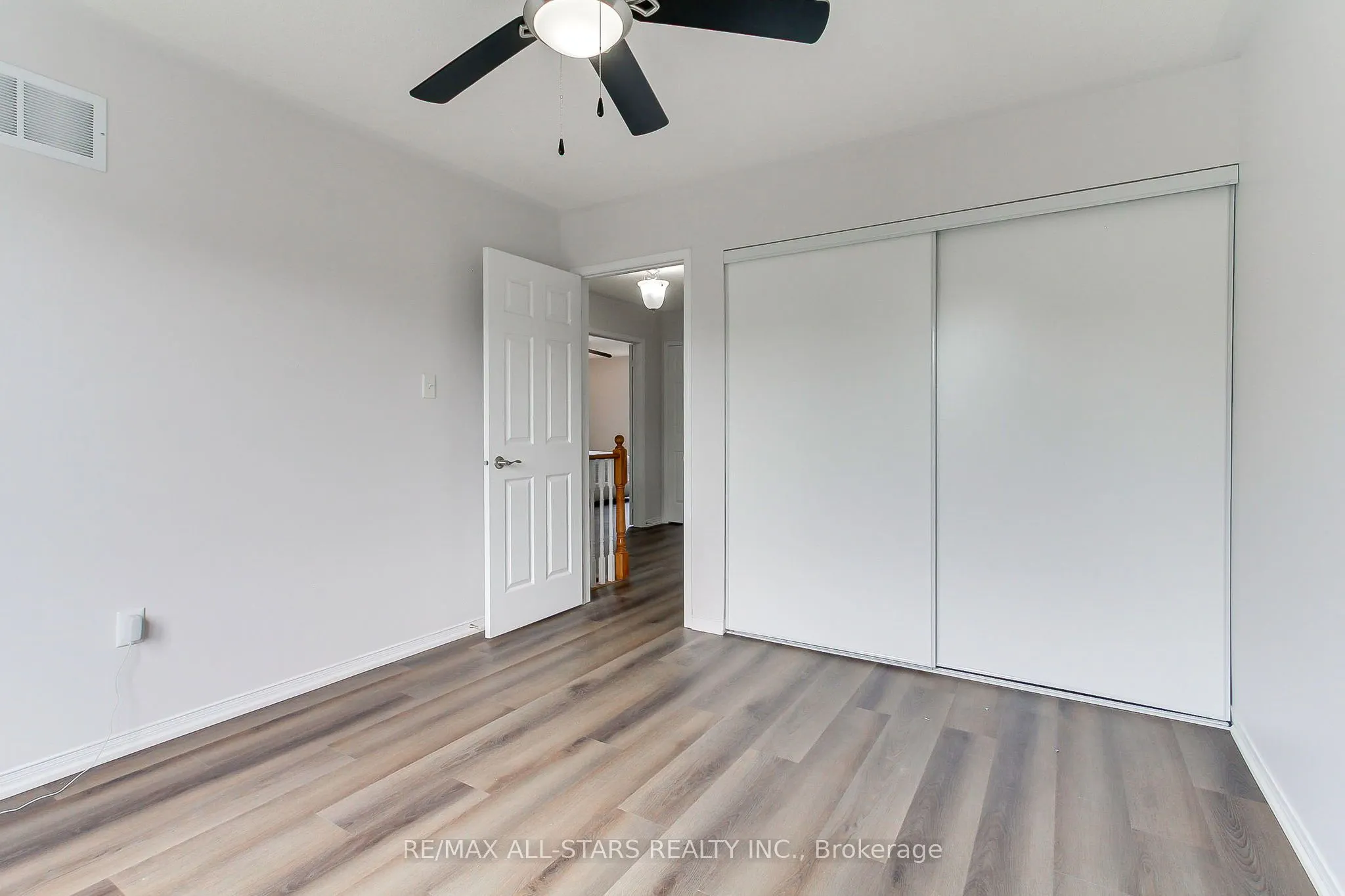 85 Handley Crescent