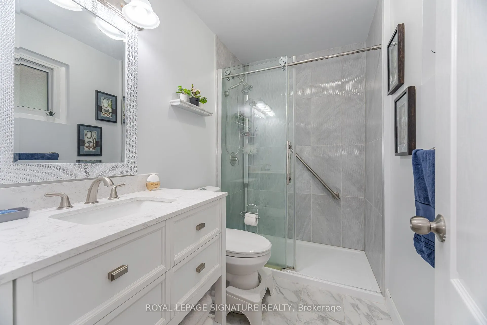 574 Antigua Crescent