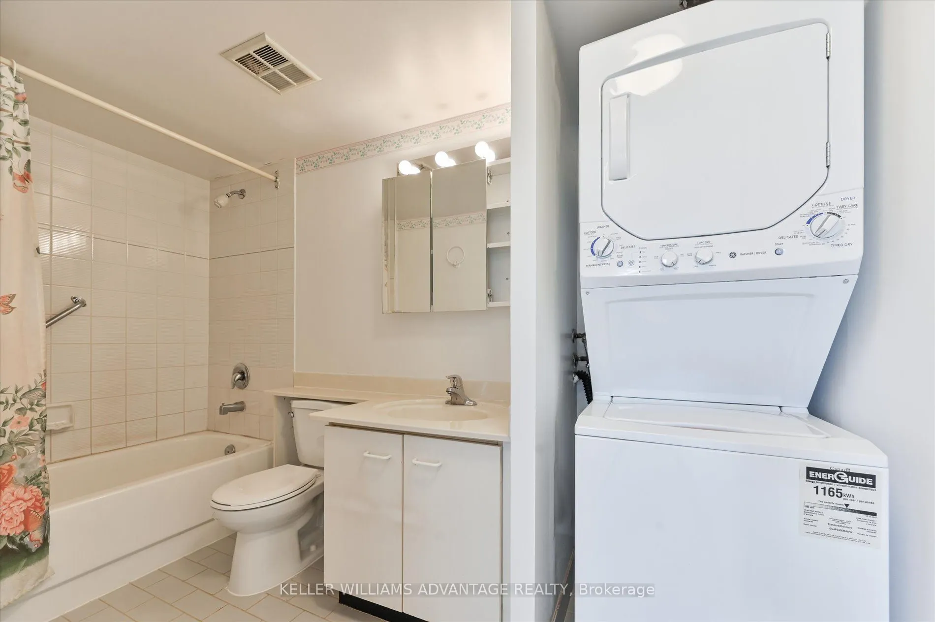 3050 Ellesmere Avenue, #501