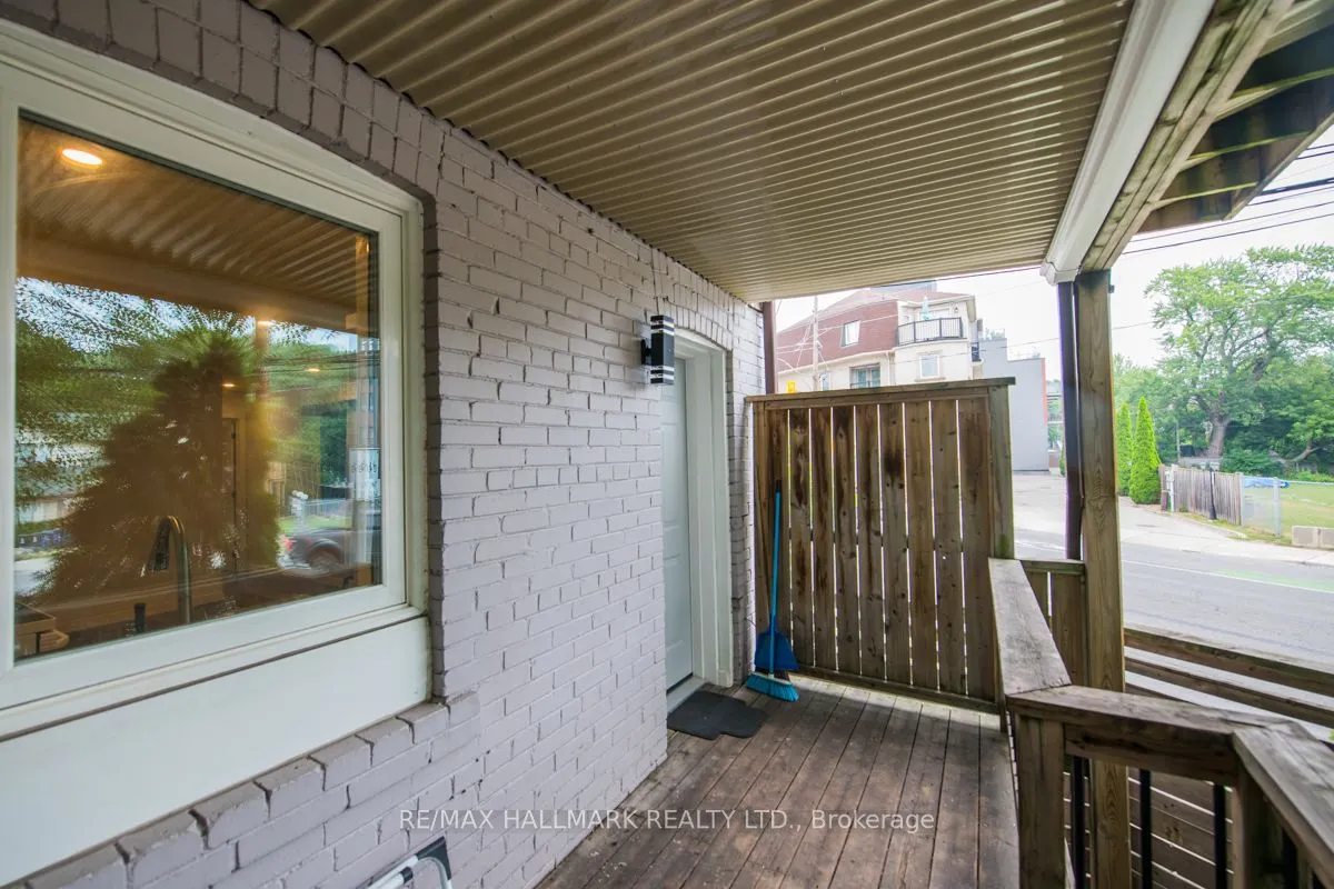 233 Kingston Road, #Main