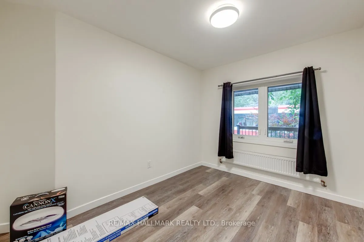 233 Kingston Road, #Main