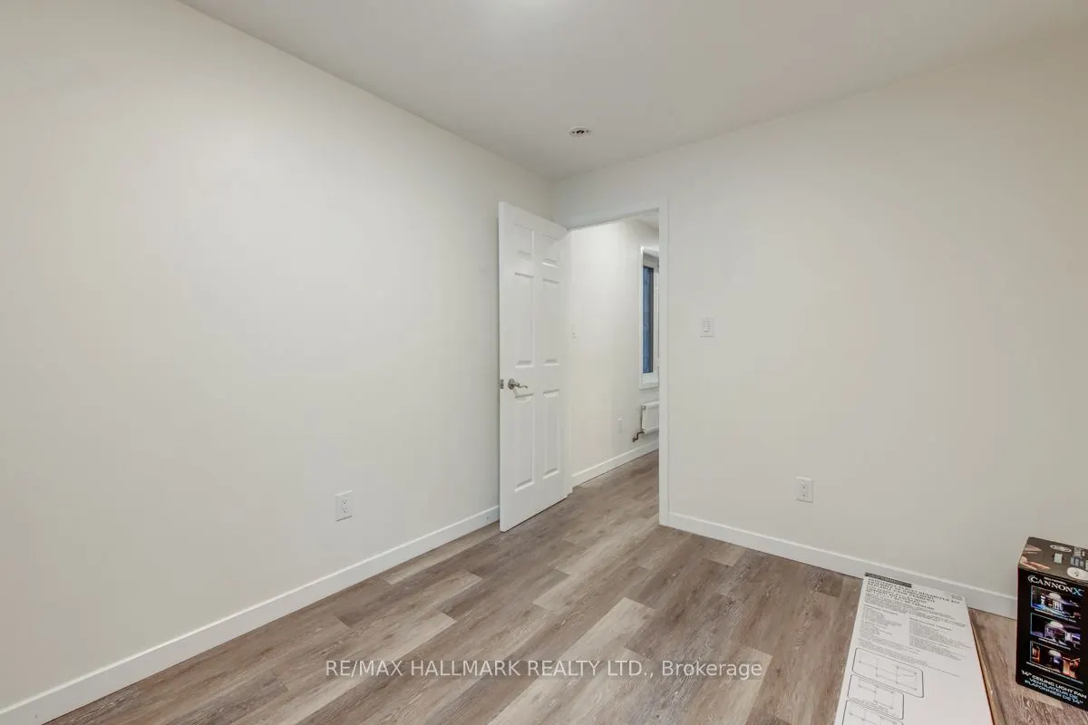 233 Kingston Road, #Main