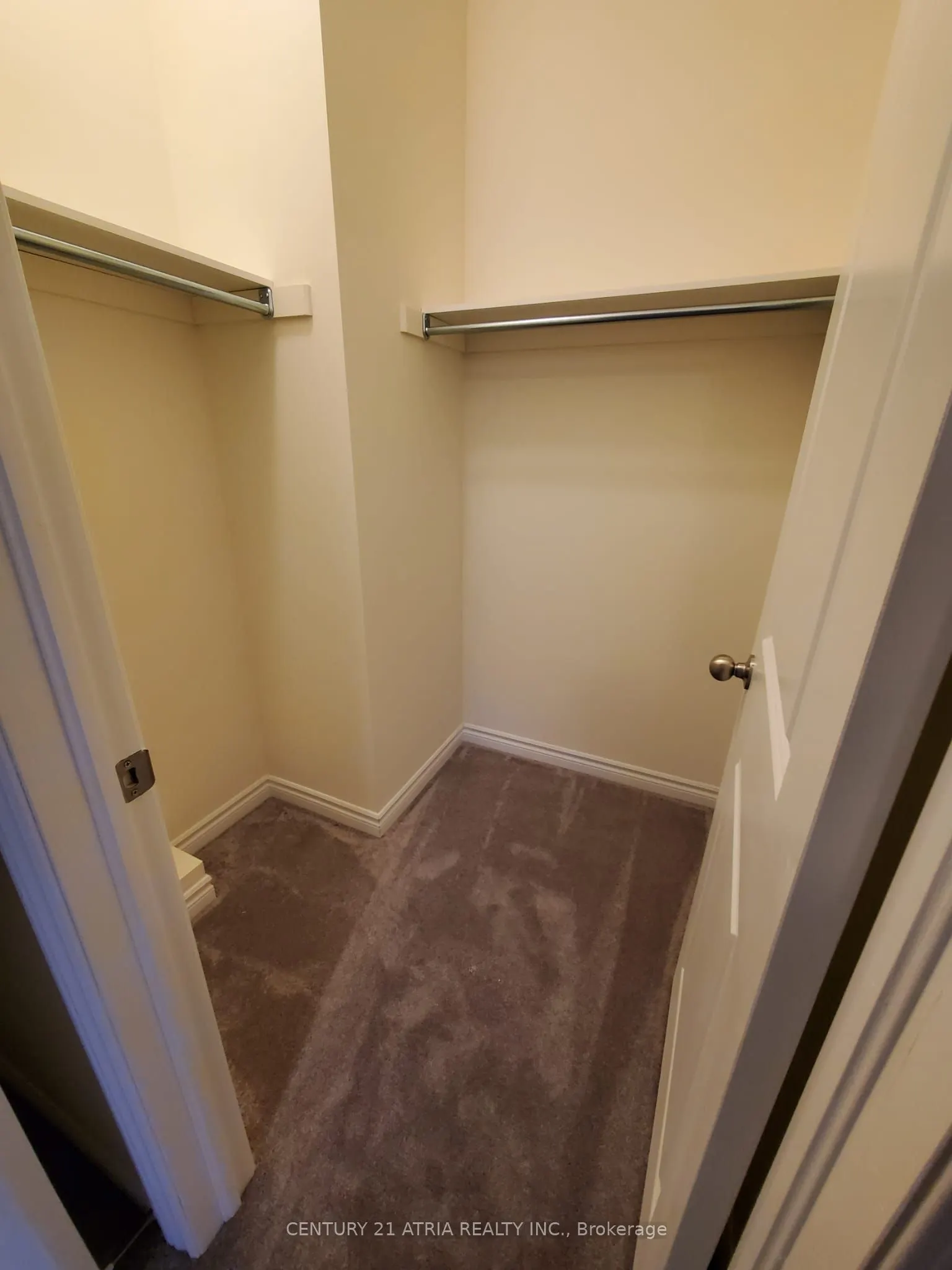 462 Salem Road S, #21