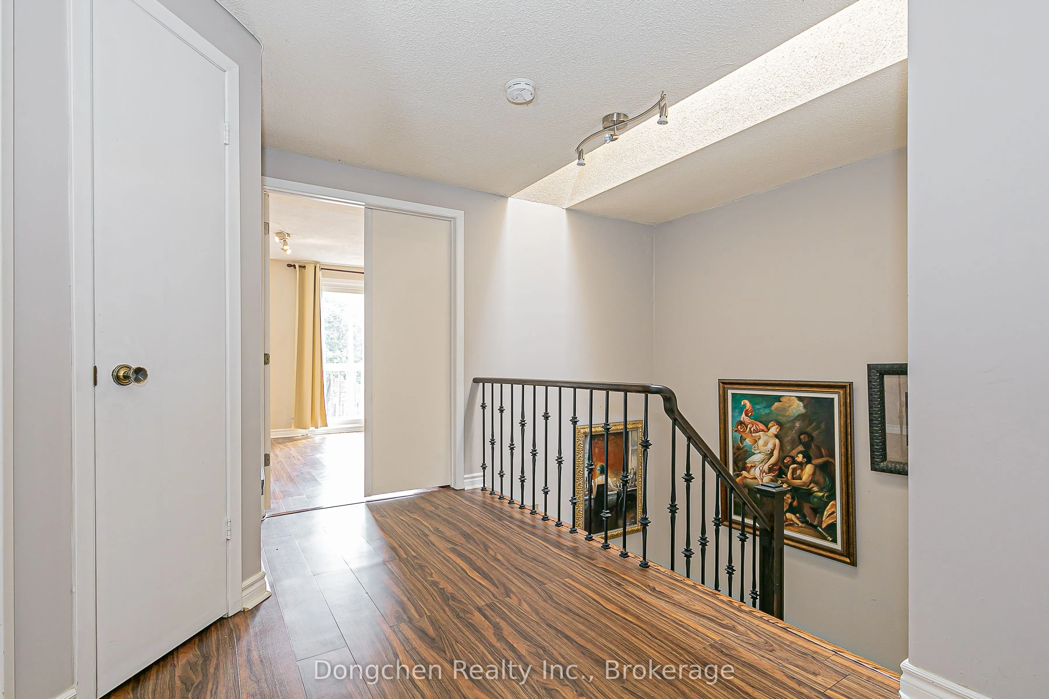 14 Carl Crescent